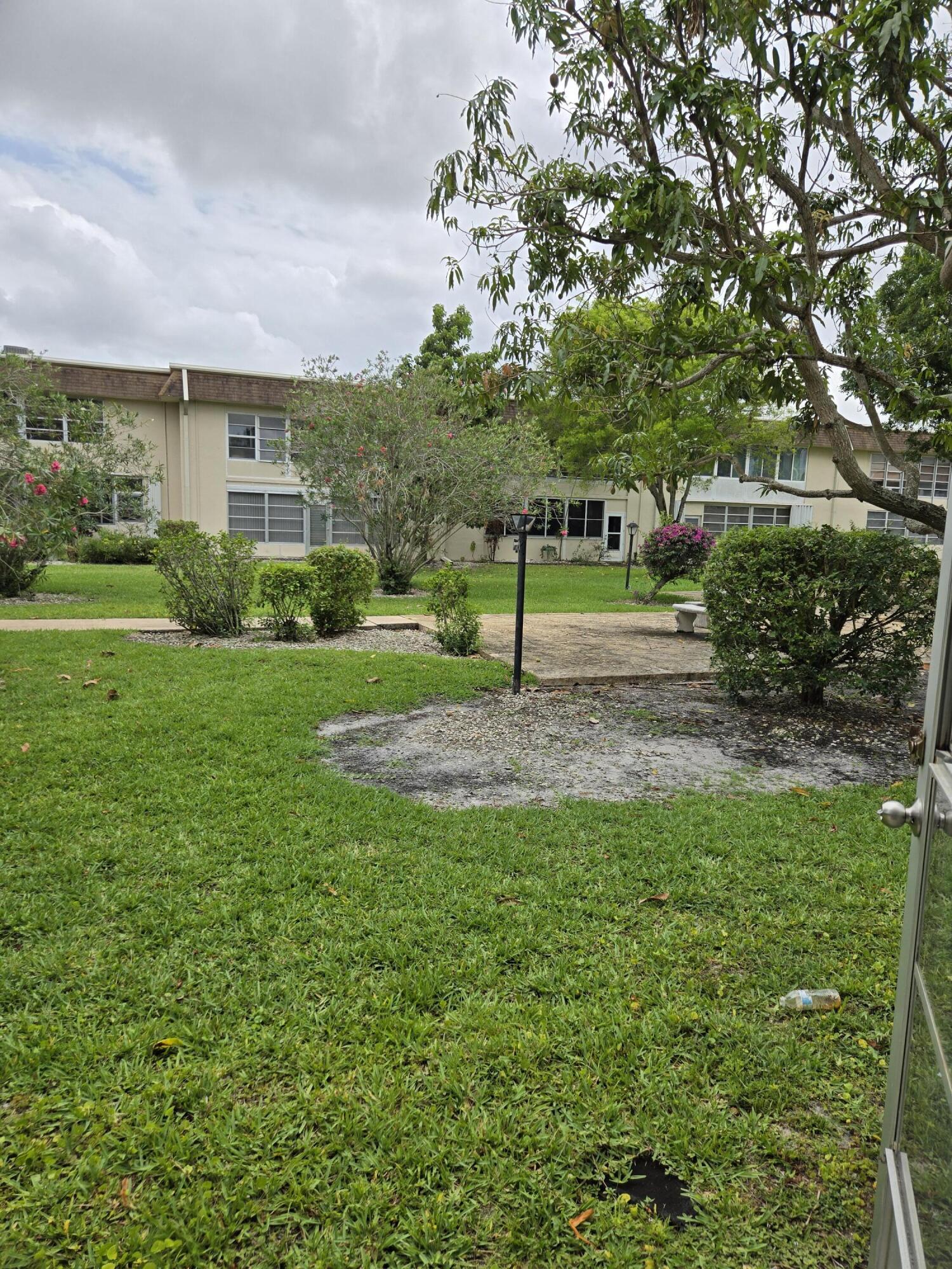 OXFORD CONDO - Residential