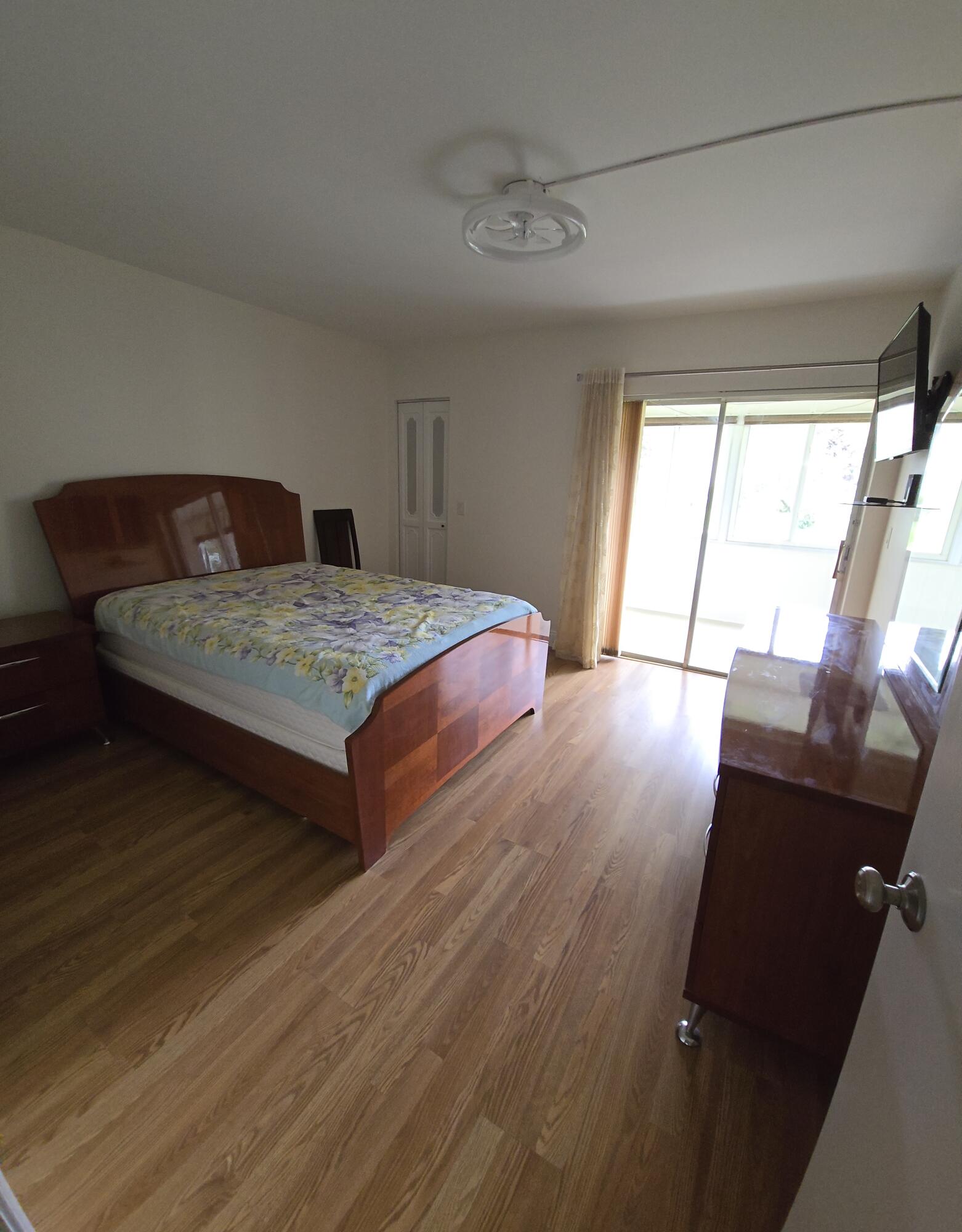 OXFORD CONDO - Residential