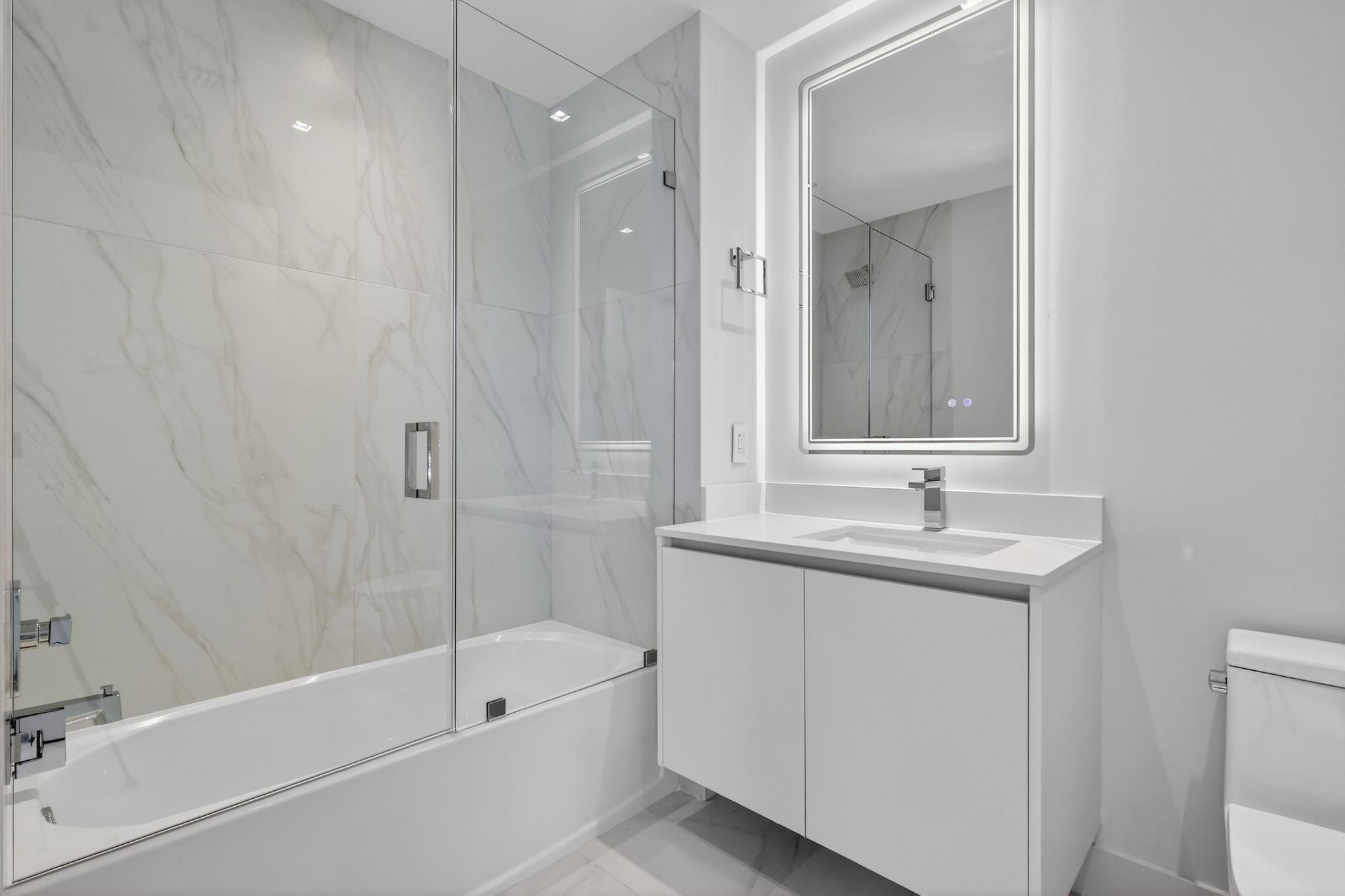 ARIA RESERVE SOUTH - Residential Lease