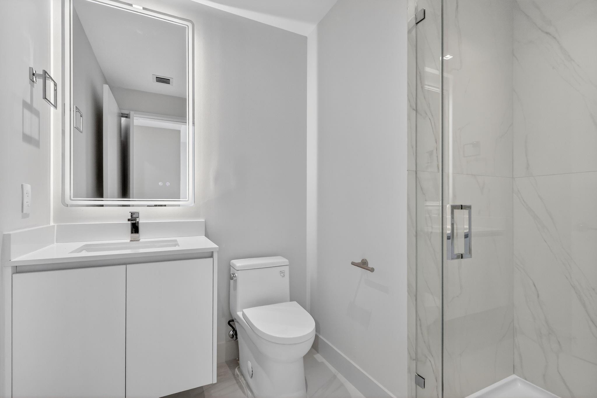 ARIA RESERVE SOUTH - Residential Lease