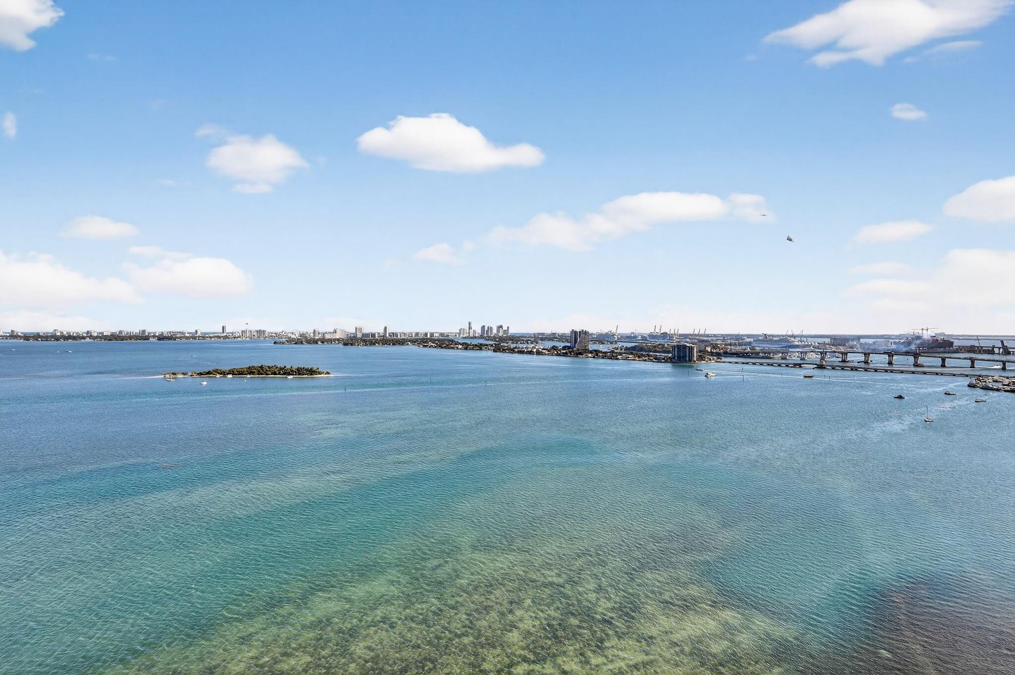 ARIA RESERVE SOUTH - Residential Lease