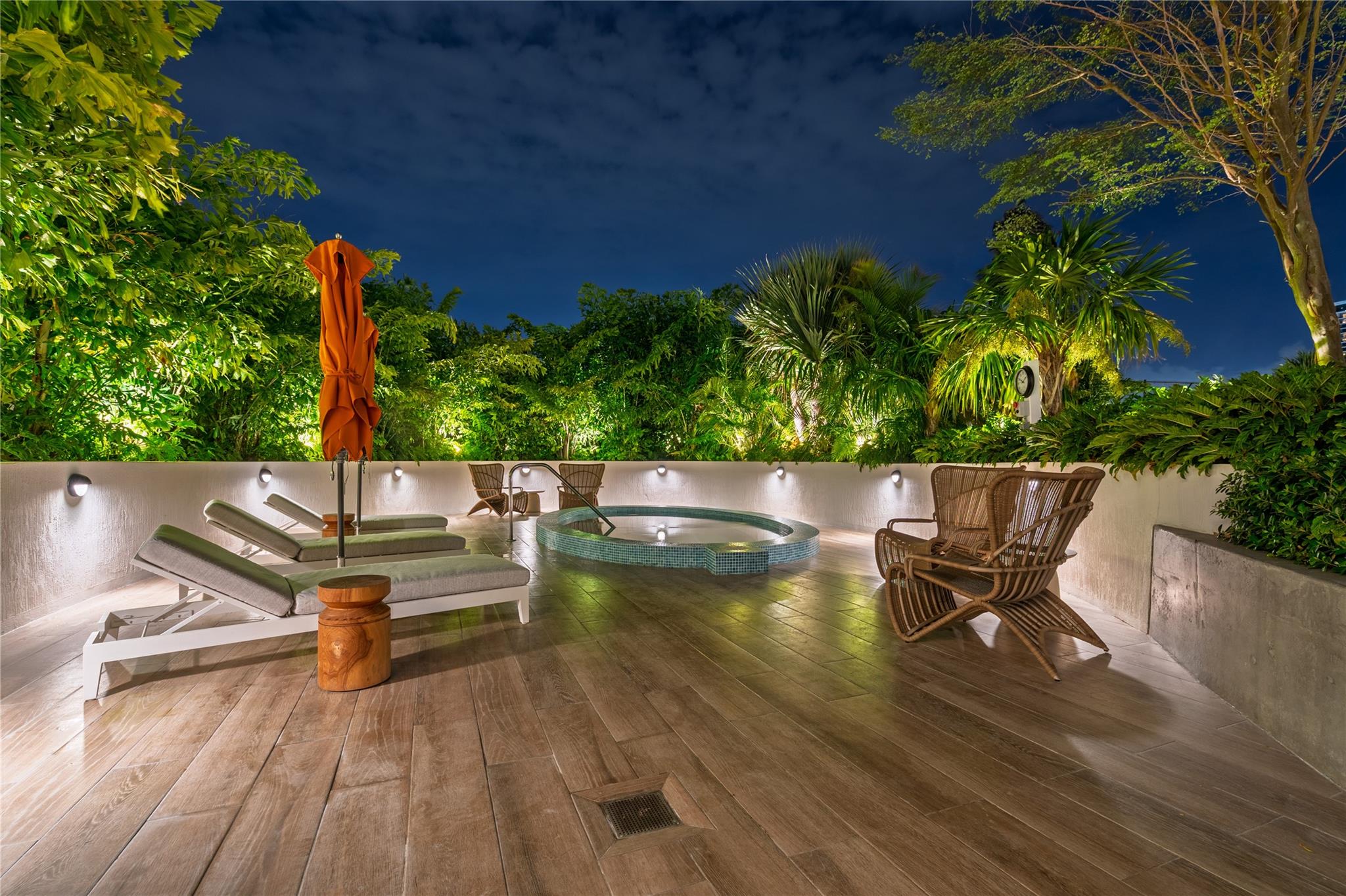 ARIA RESERVE SOUTH - Residential Lease