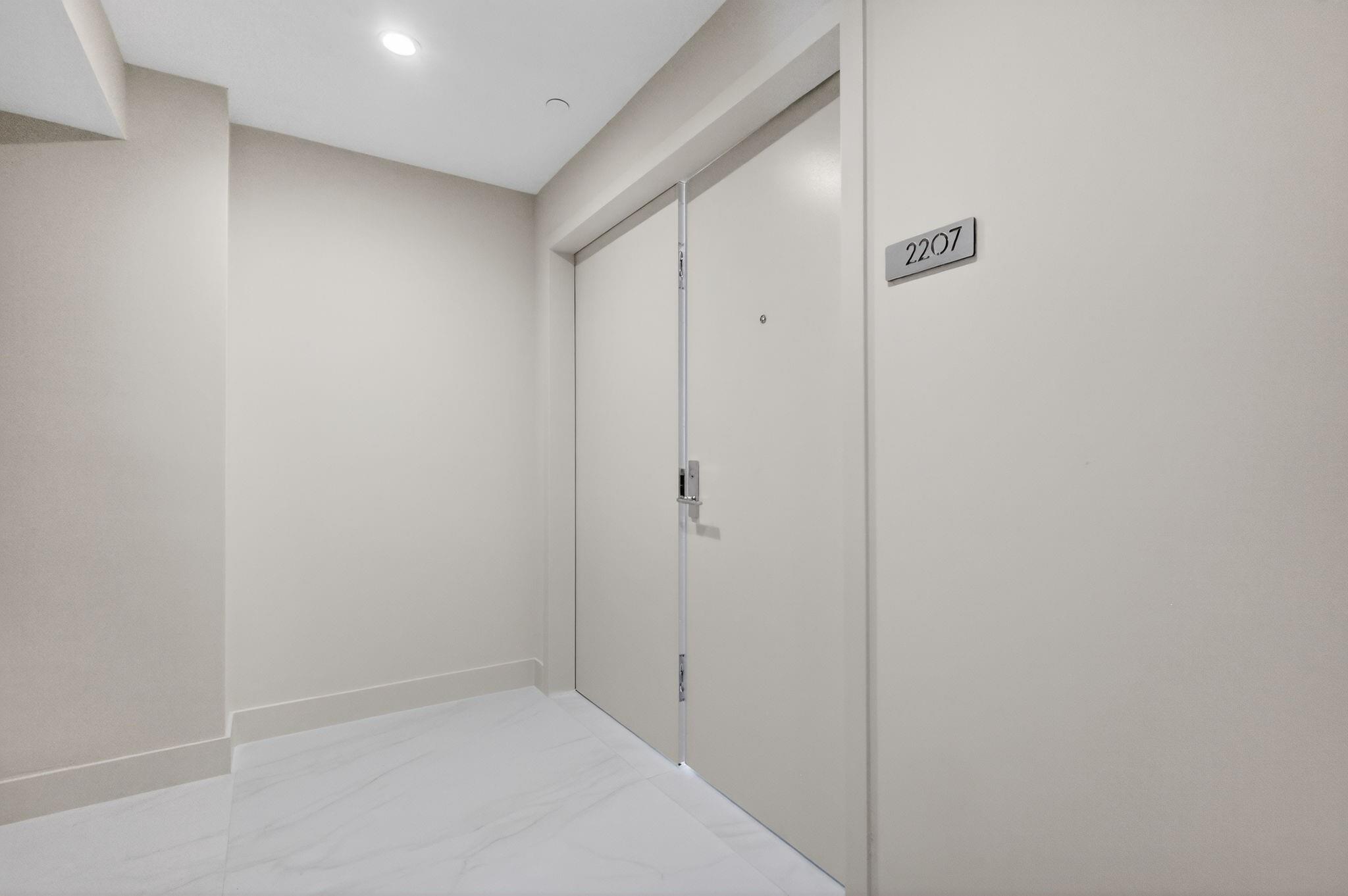 ARIA RESERVE SOUTH - Residential Lease