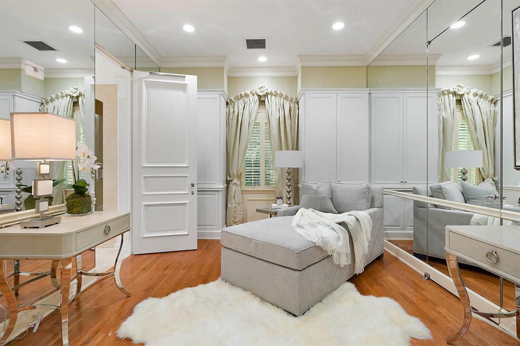 POLO FIELDS 1 - Residential