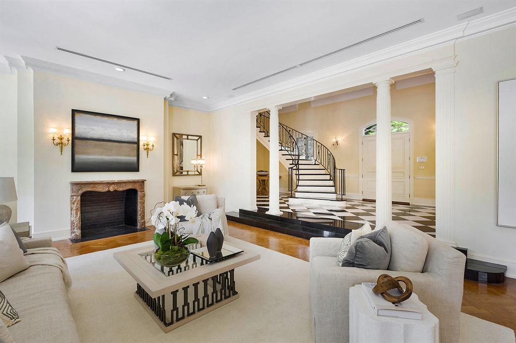 POLO FIELDS 1 - Residential