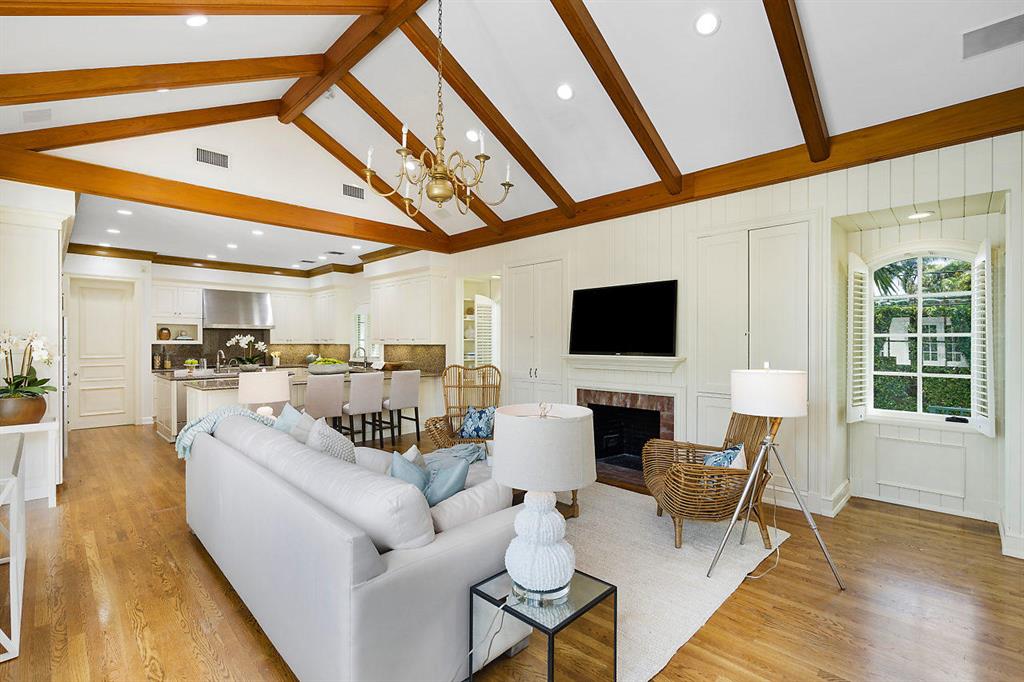 POLO FIELDS 1 - Residential