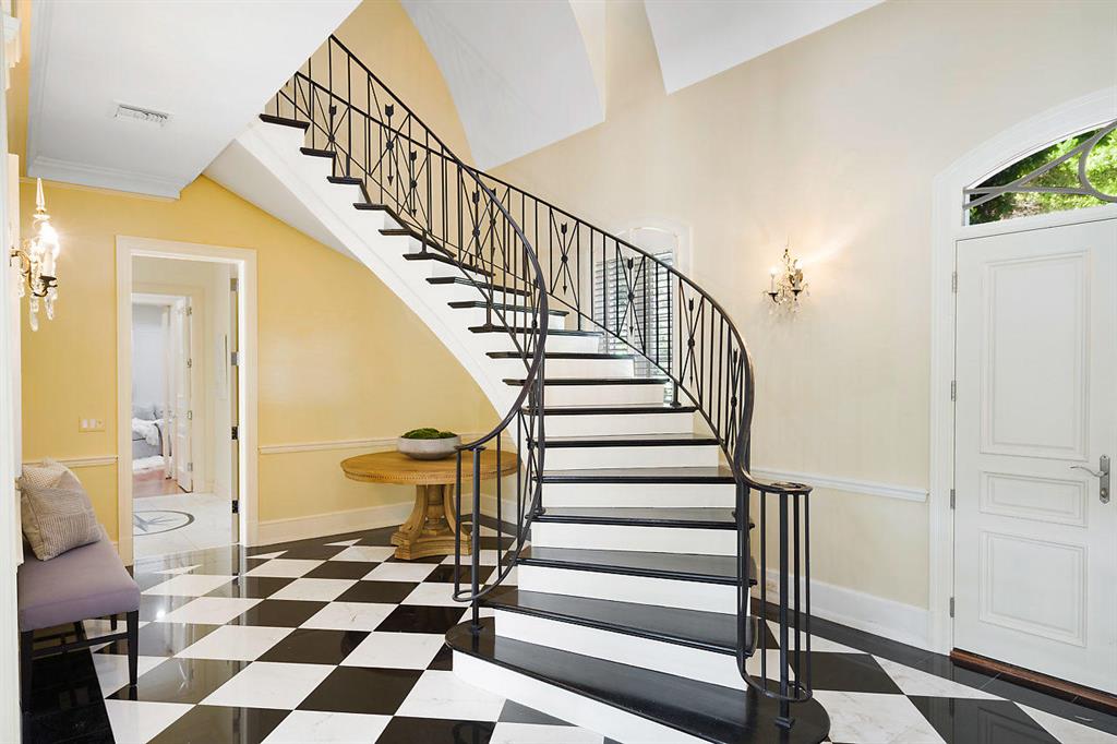 POLO FIELDS 1 - Residential