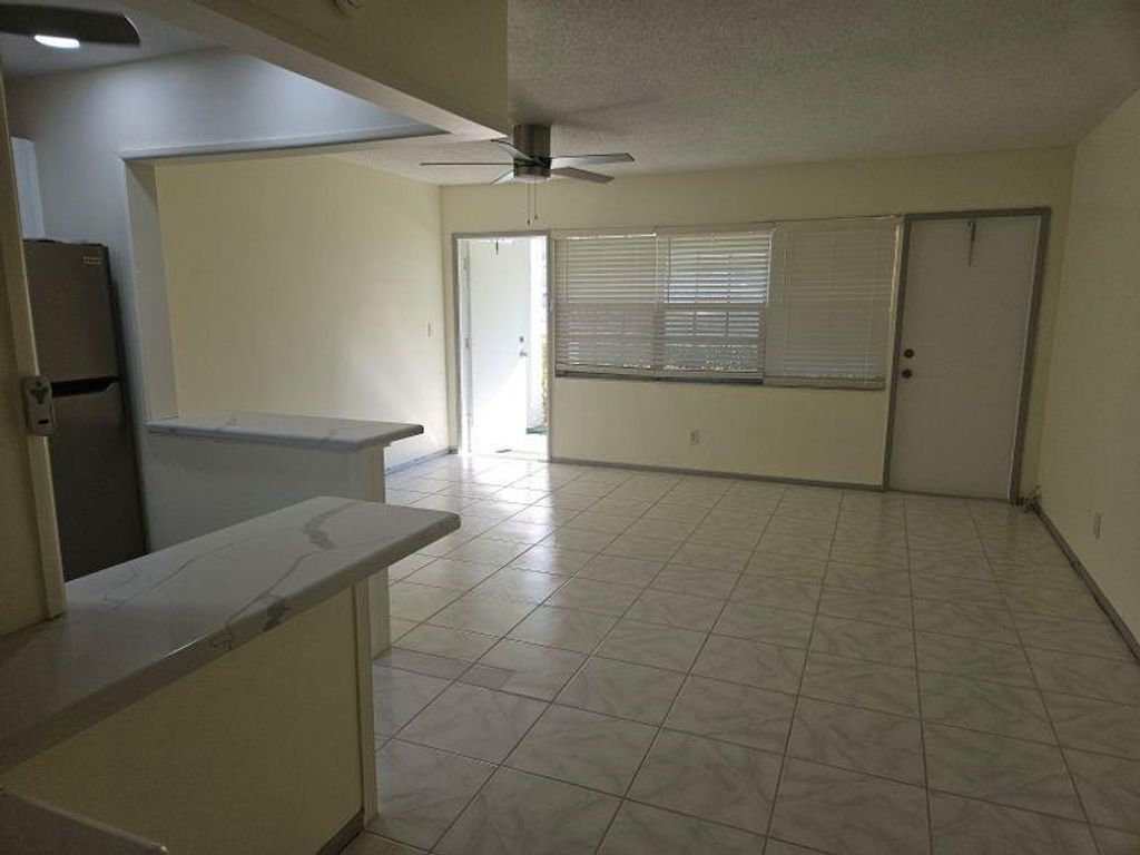 Photo of 5200 NE 24th Terrace #C106, Fort Lauderdale, FL 33308 (MLS # F10478694)