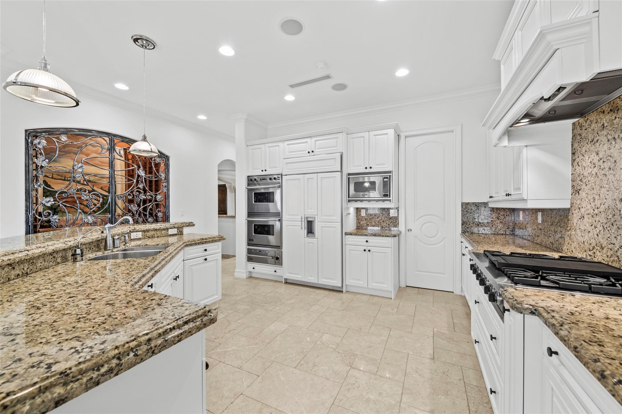 HARBOUR HEIGHTS - Residential