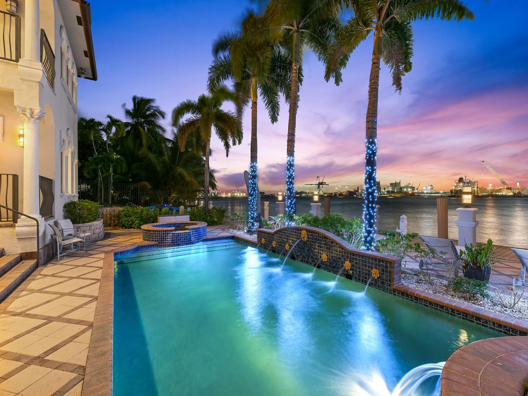 HARBOUR HEIGHTS - Residential