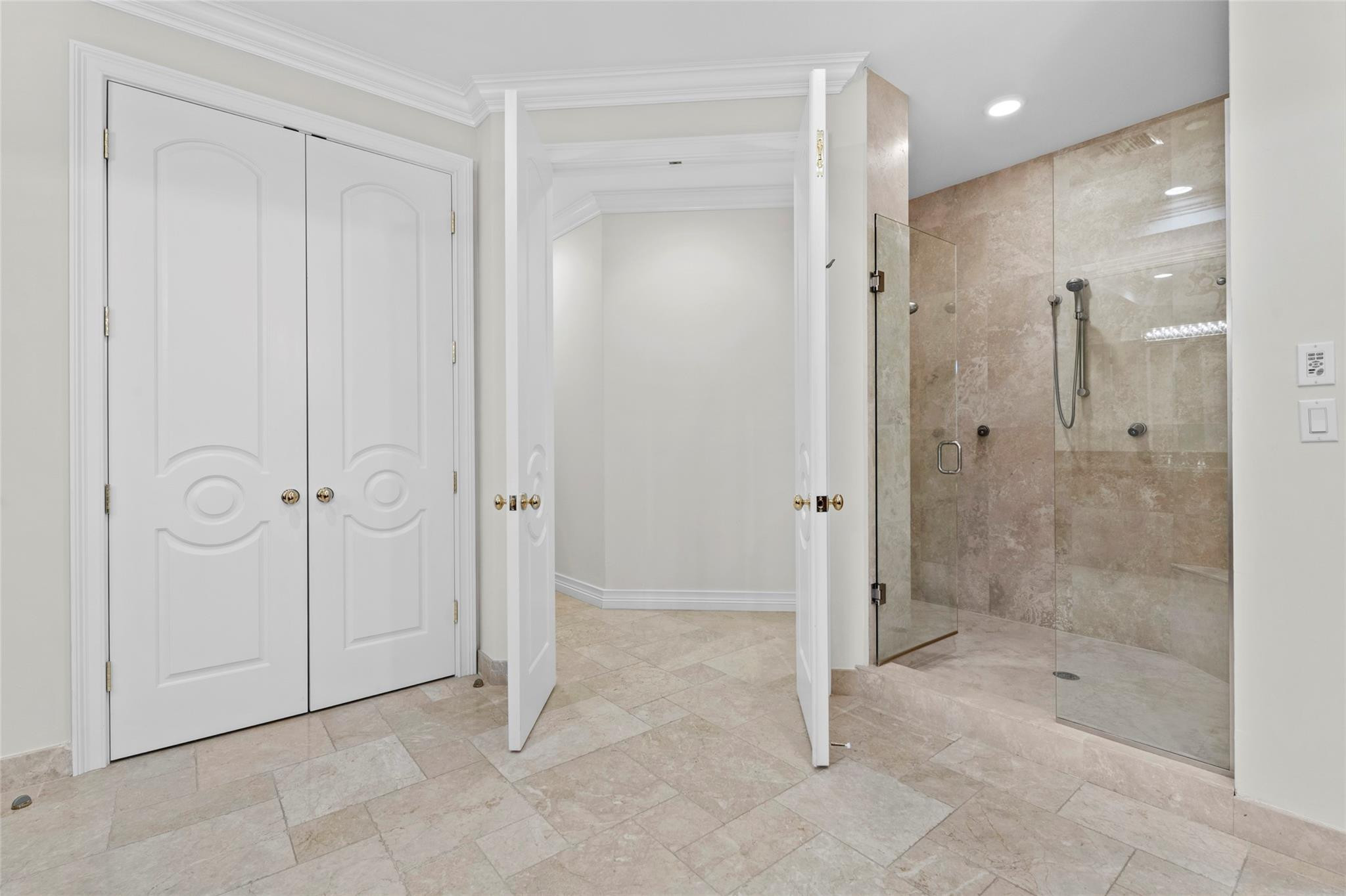 HARBOUR HEIGHTS - Residential