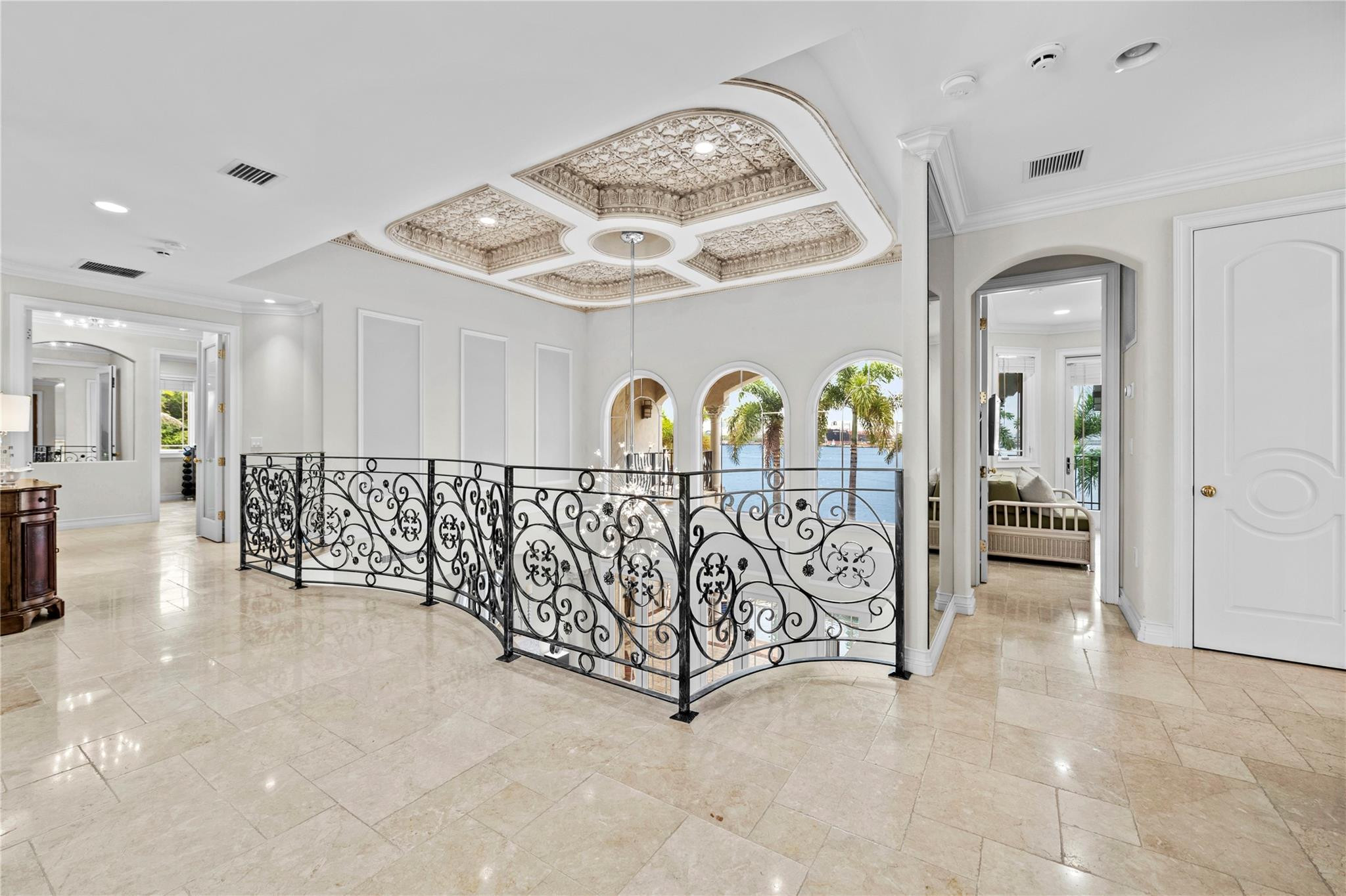 HARBOUR HEIGHTS - Residential