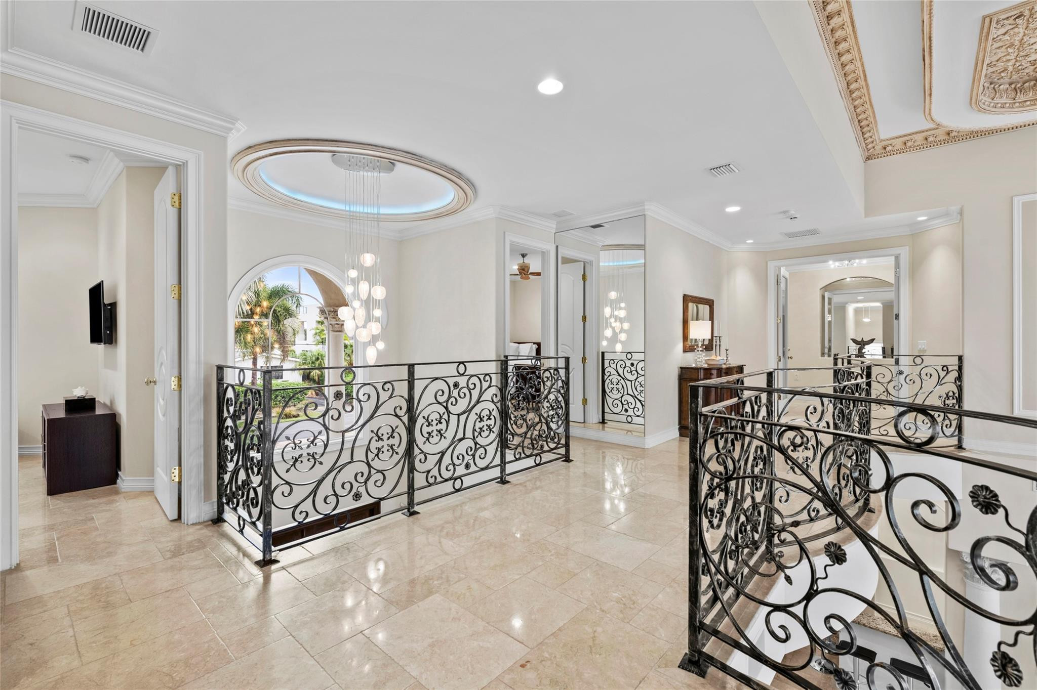 HARBOUR HEIGHTS - Residential