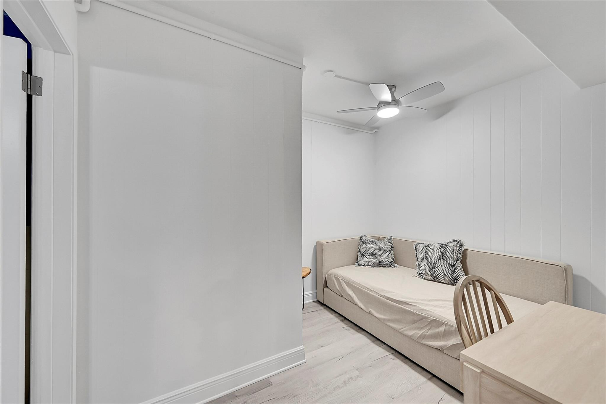 OCEAN EAST - Residential