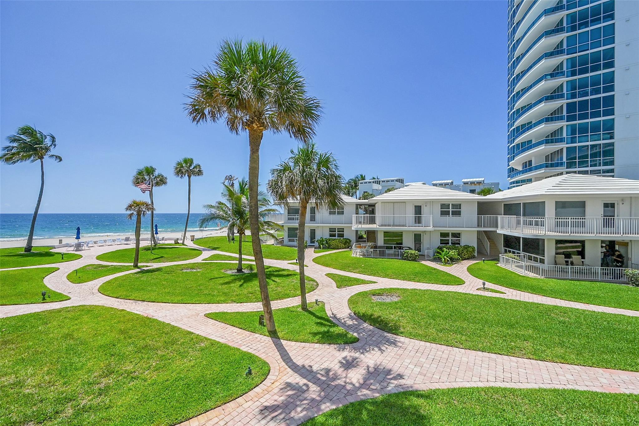 OCEAN EAST - Residential