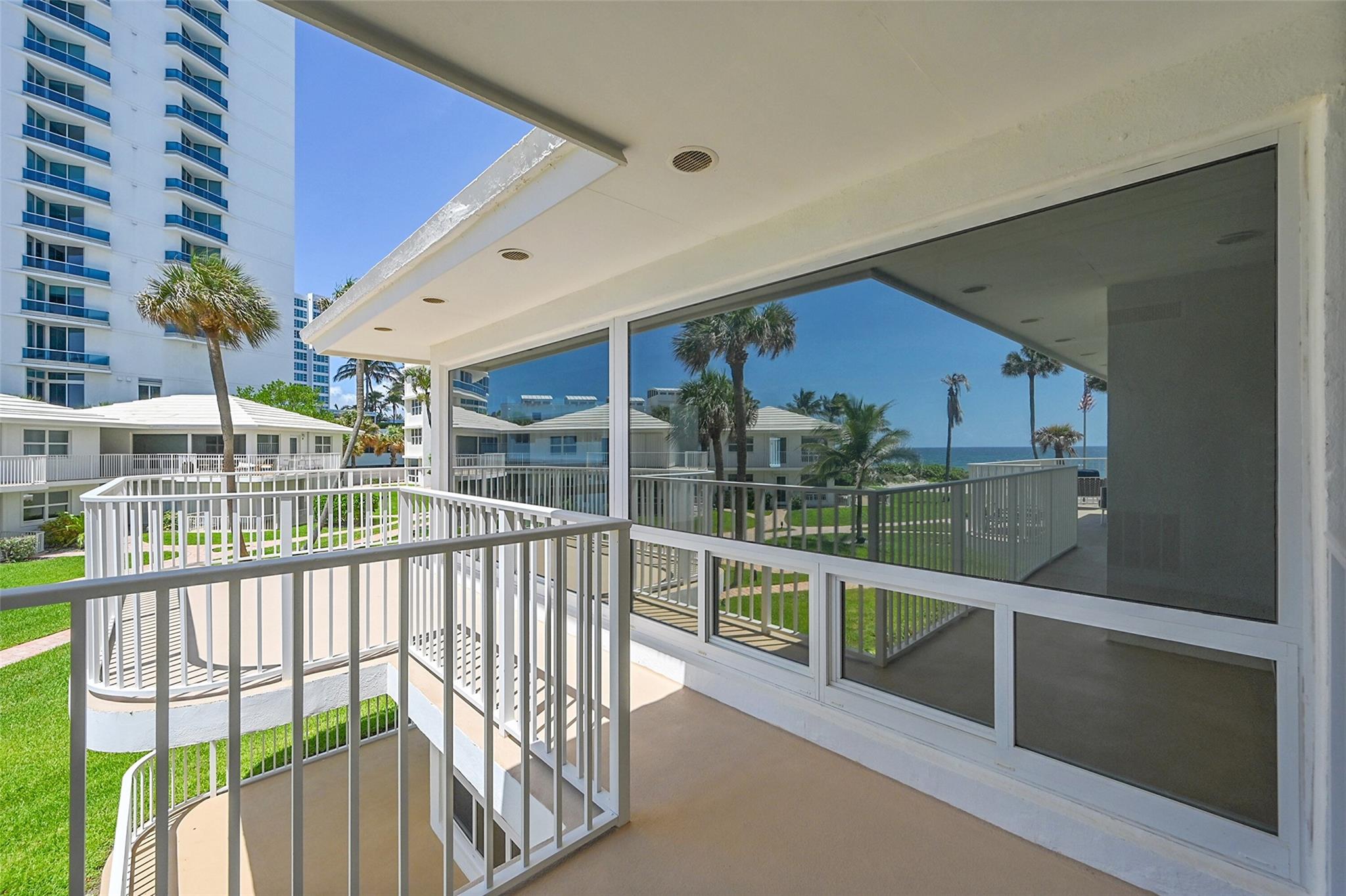 OCEAN EAST - Residential