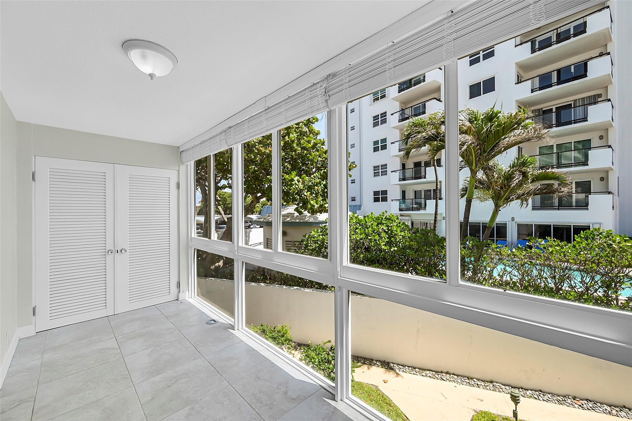 OCEAN EAST - Residential