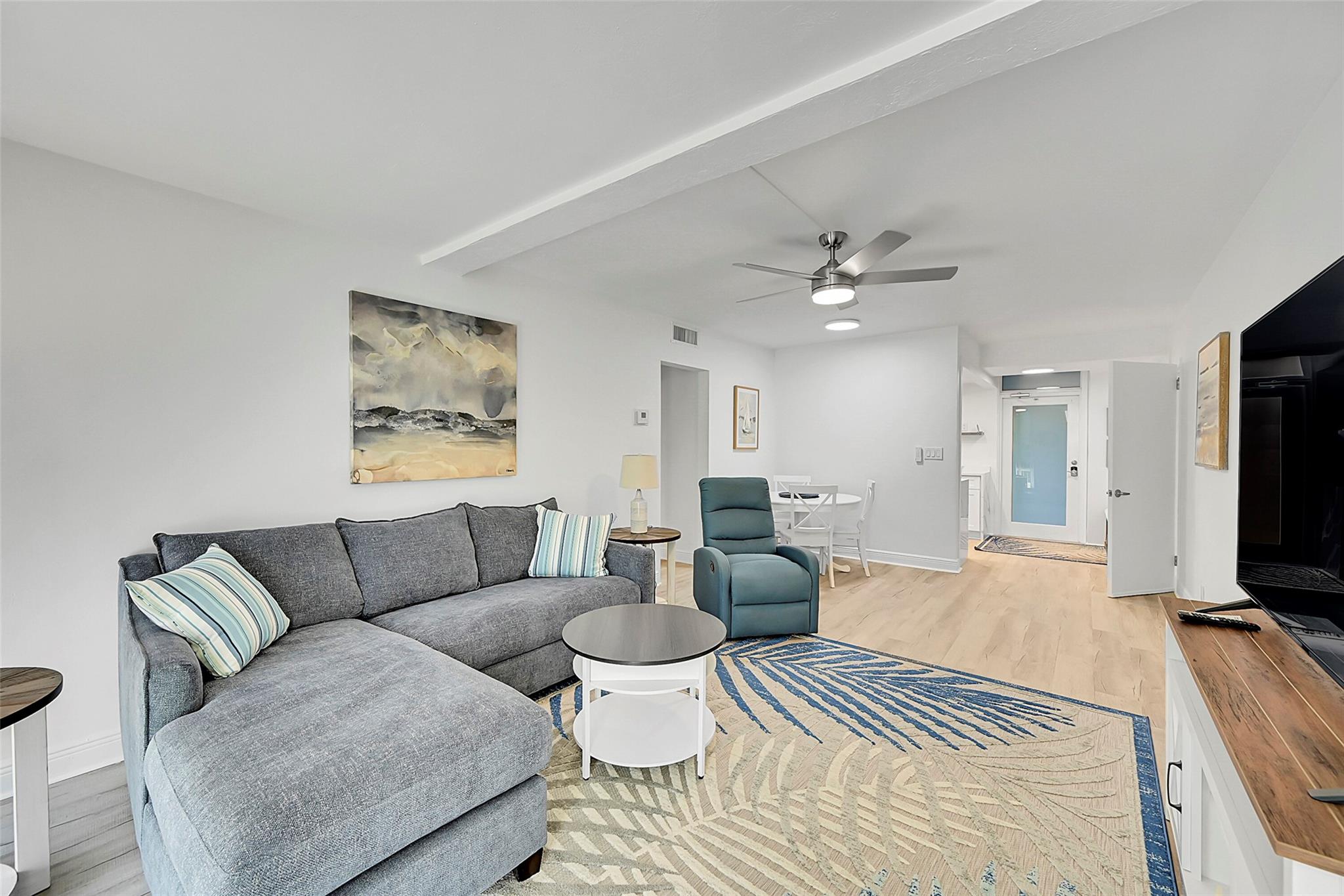OCEAN EAST - Residential