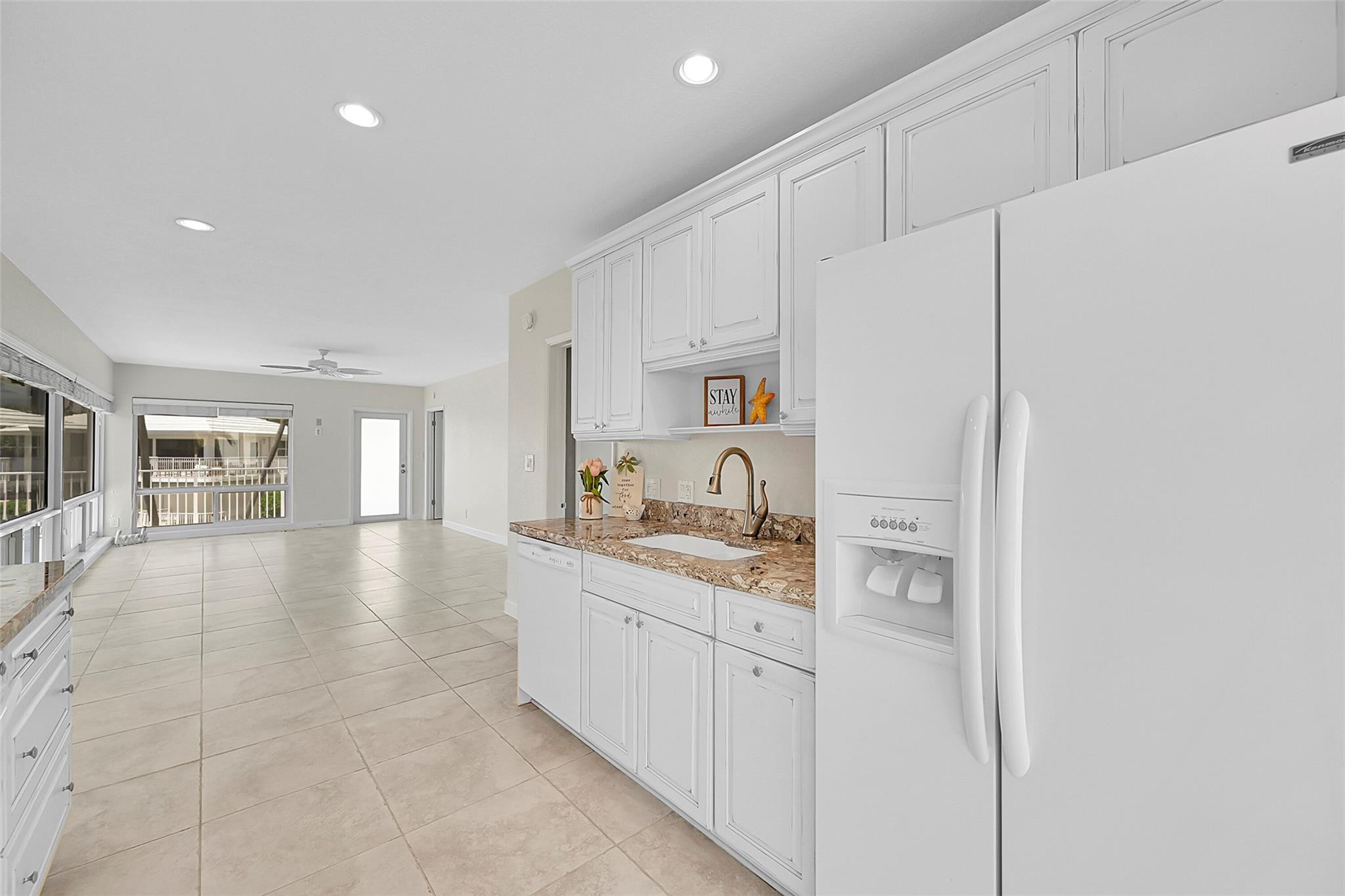 OCEAN EAST - Residential