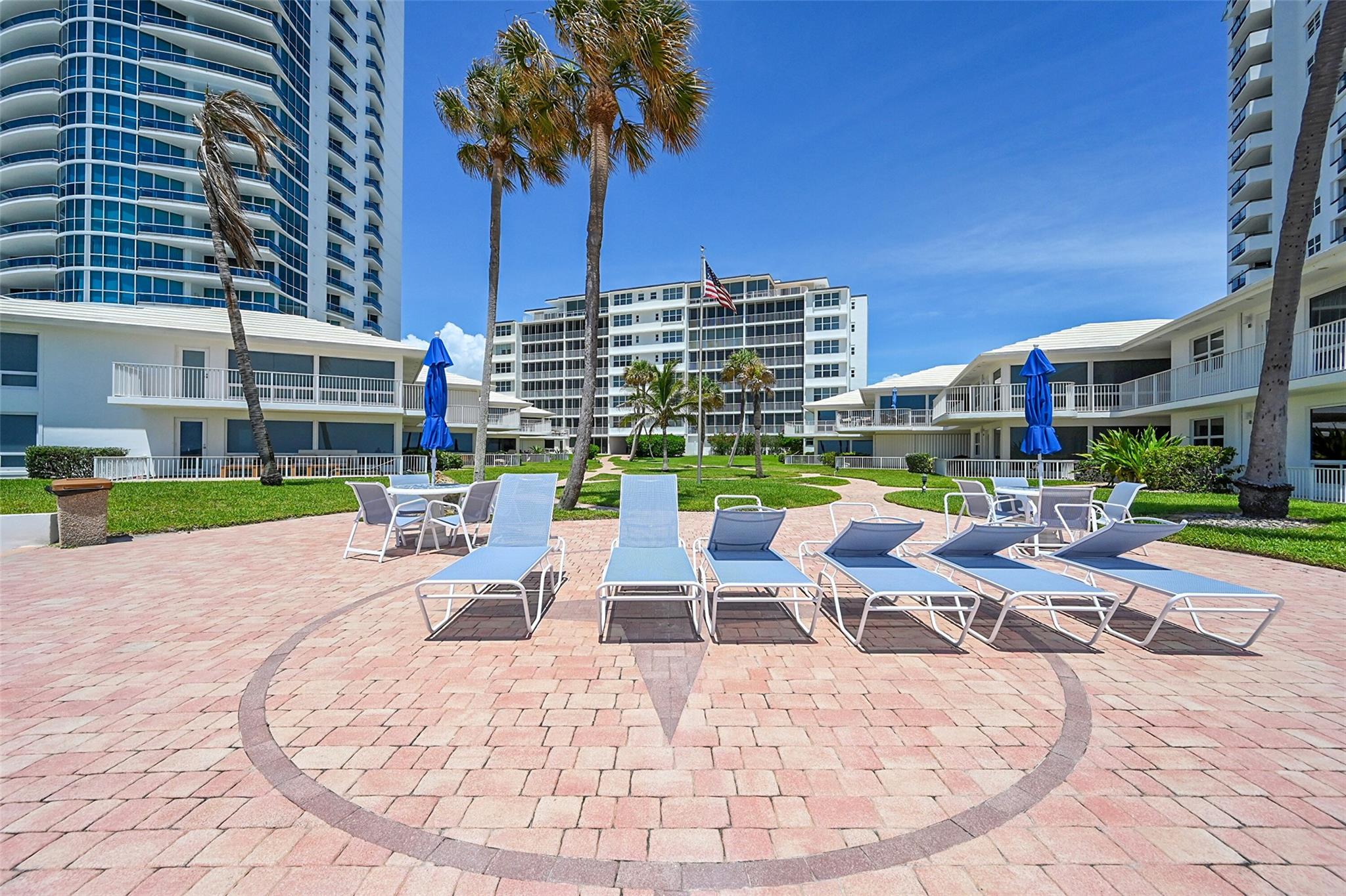 OCEAN EAST - Residential