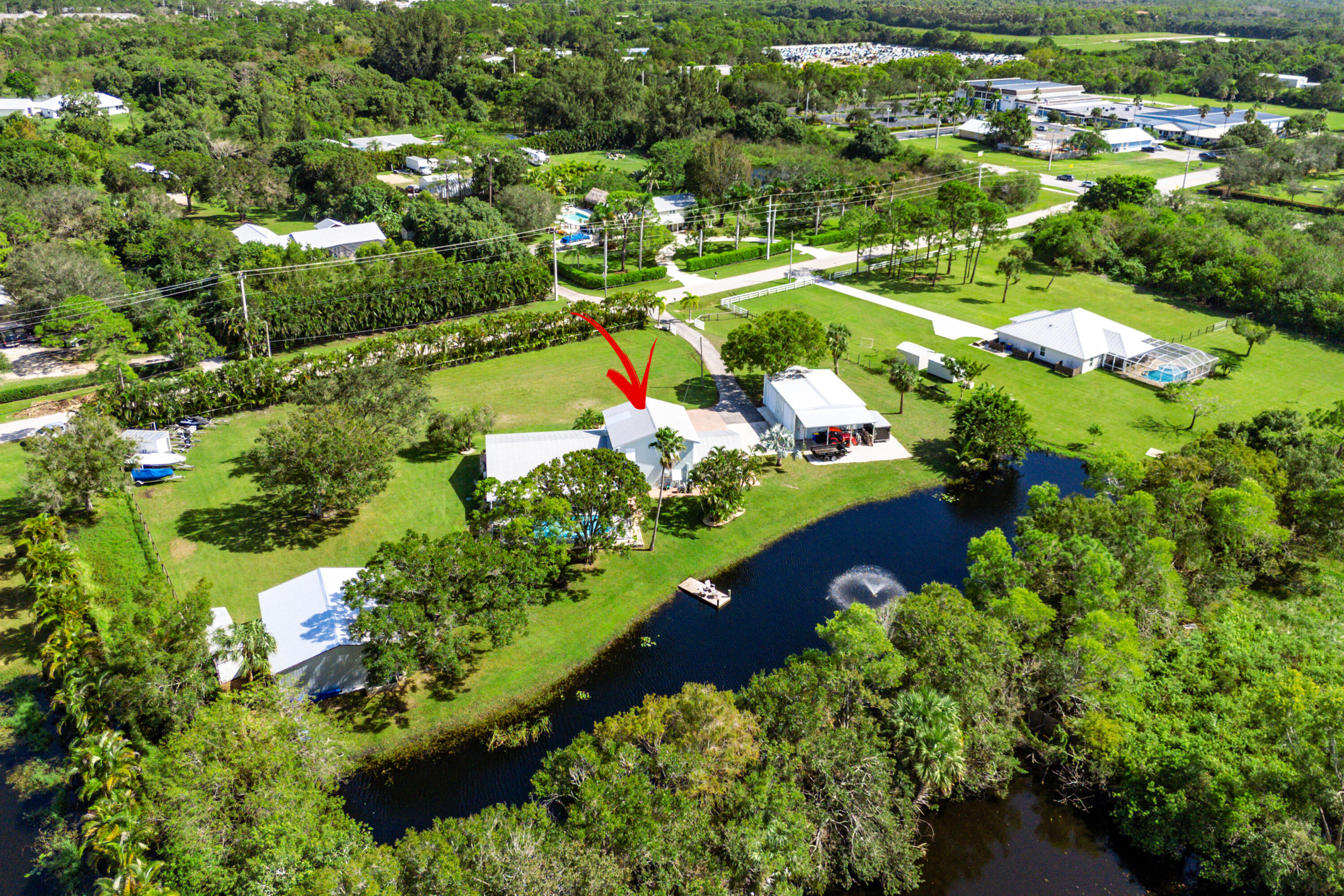 LAWN LAKE - Residential