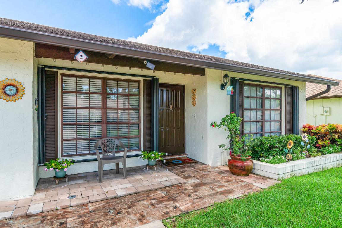 View photos, virtual tours, details... 6049 Ambertree Lane