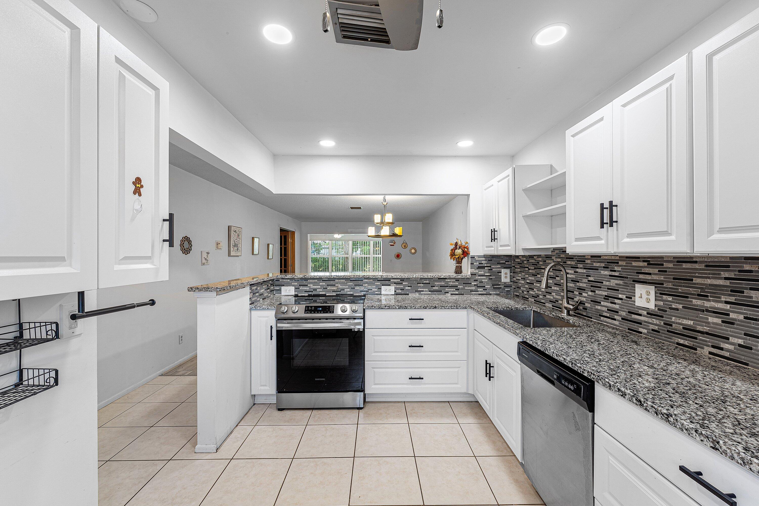 2638 Gately Drive E 125, West Palm Beach FL 33415