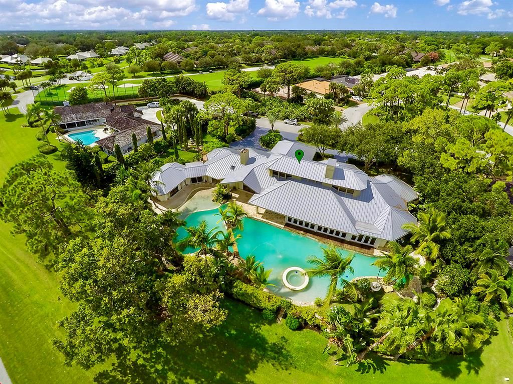 Photo of 6385 SE Ironwood Circle, Stuart, FL 34997 (MLS # R10702266)