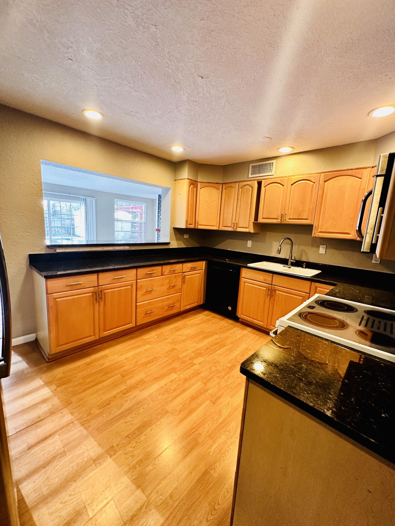 LAKE WORTH TOWN OF - Residential