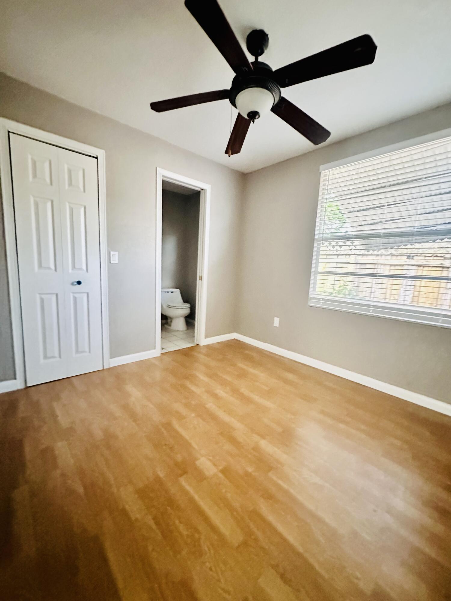 LAKE WORTH TOWN OF - Residential