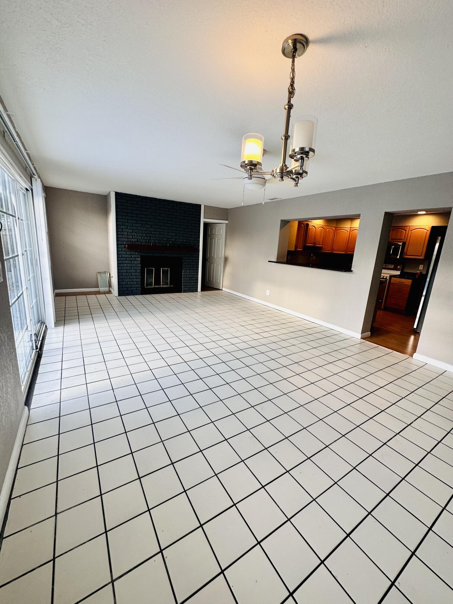 LAKE WORTH TOWN OF - Residential