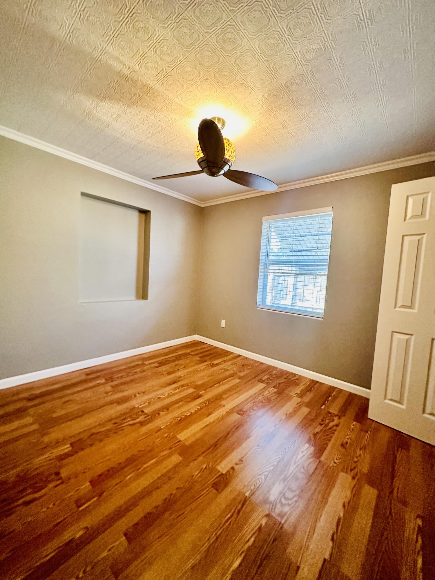 LAKE WORTH TOWN OF - Residential