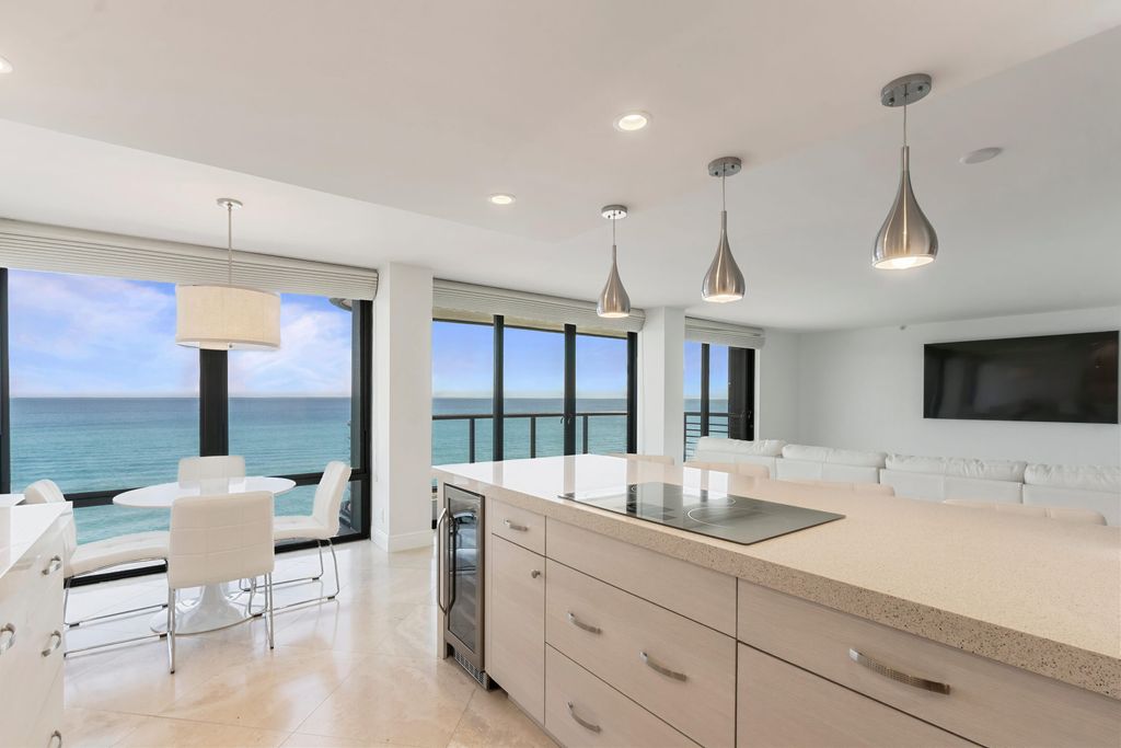 Photo of 250 S Ocean 4e Boulevard #4-e, Boca Raton, FL 33432 (MLS # R11049524)
