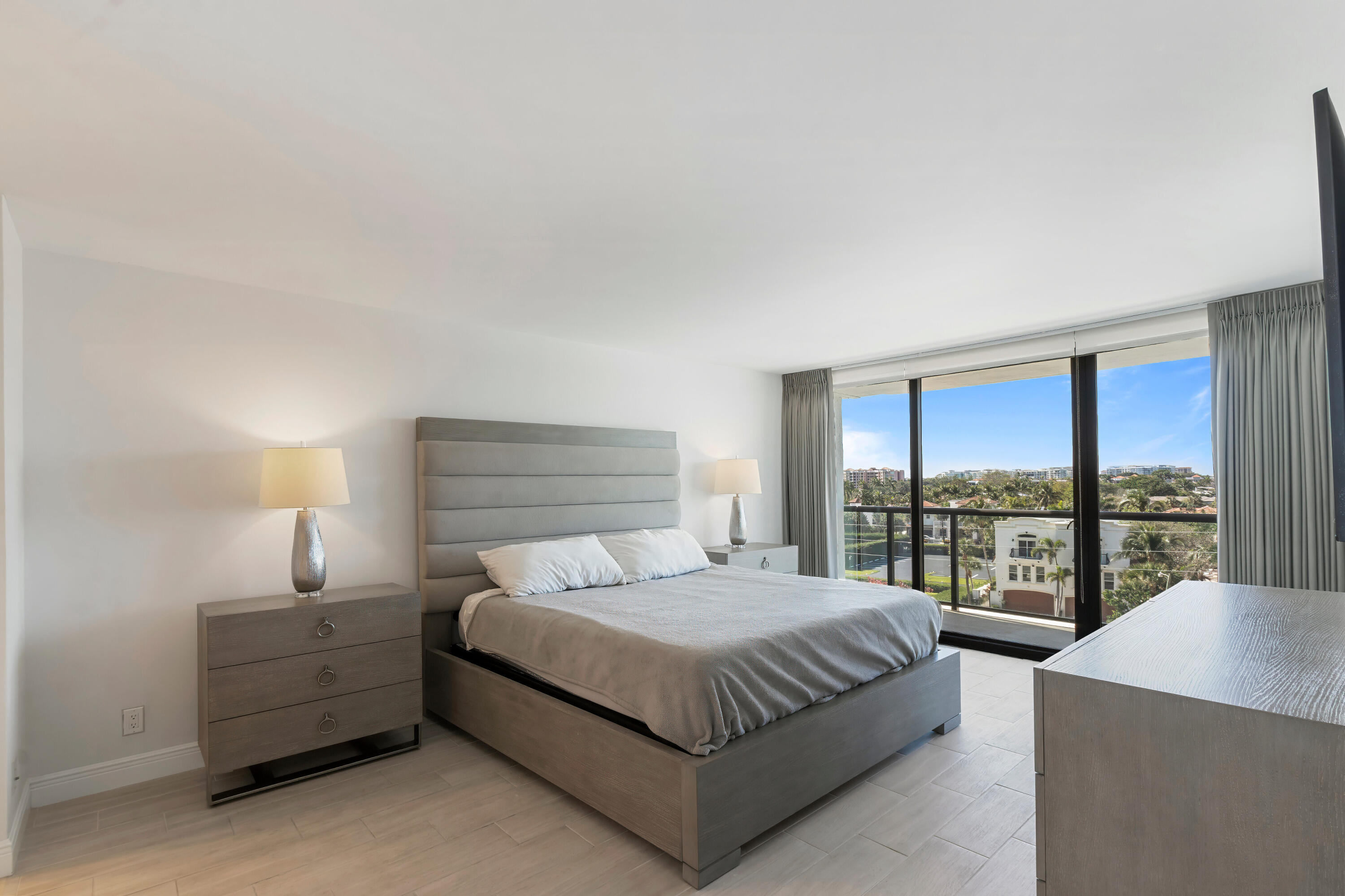 MARBELLA CONDO - Residential