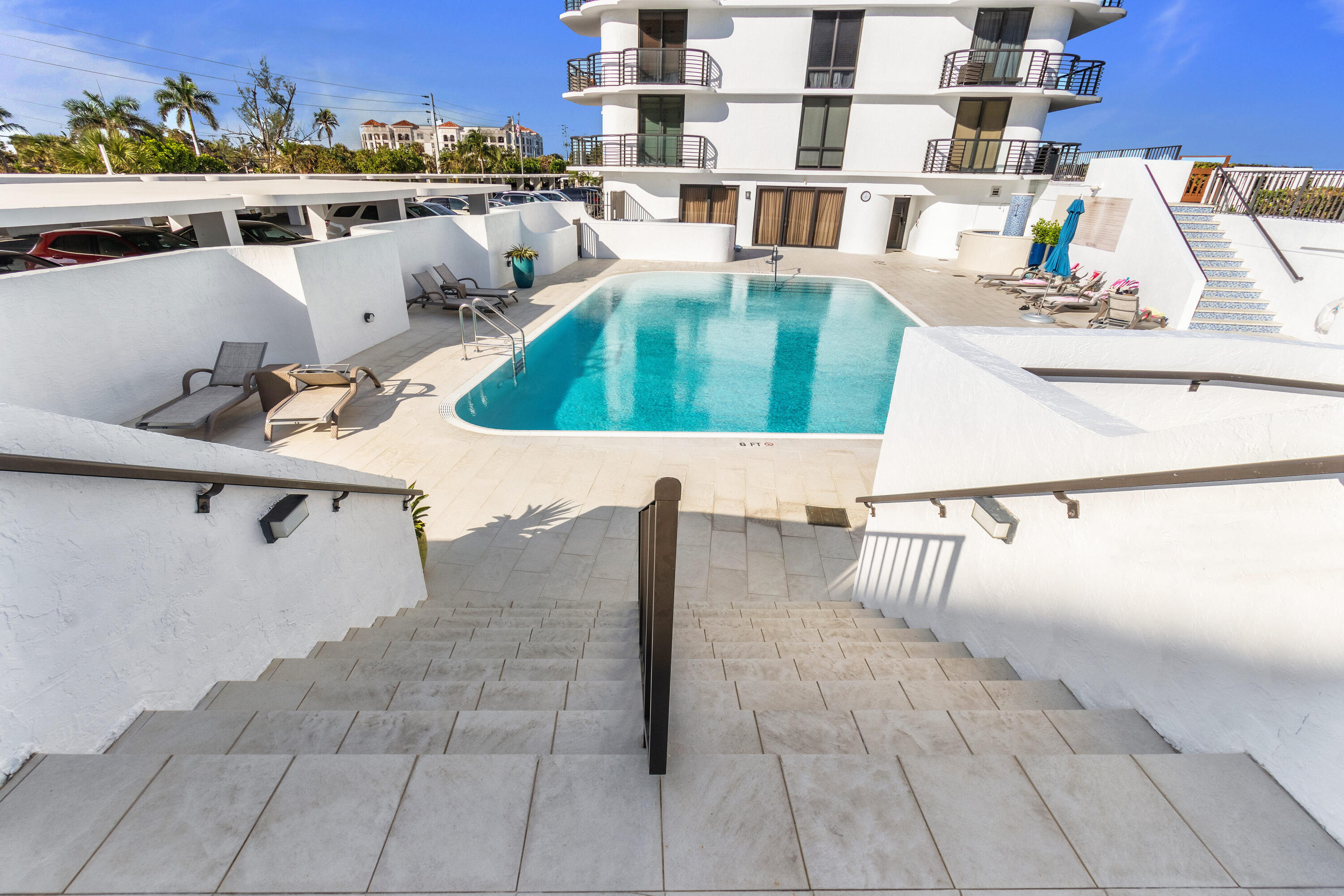MARBELLA CONDO - Residential