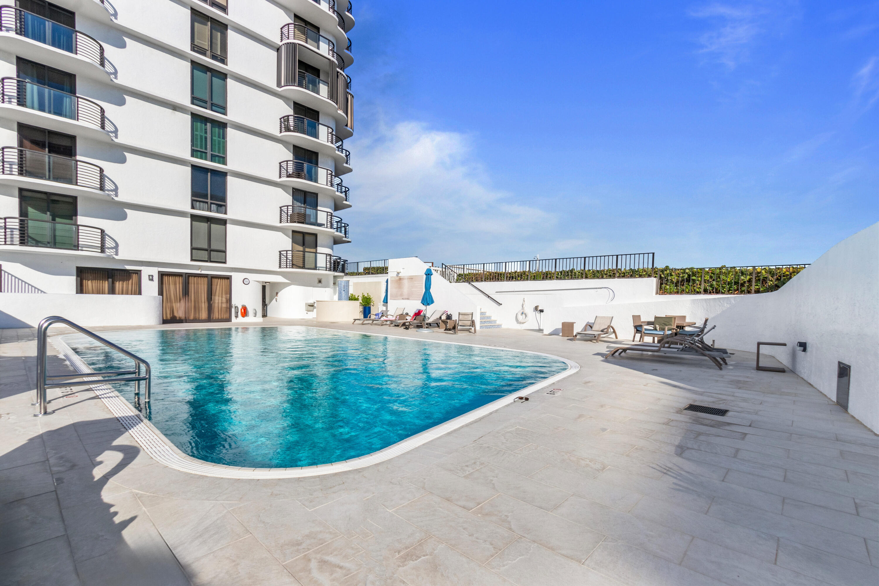 MARBELLA CONDO - Residential