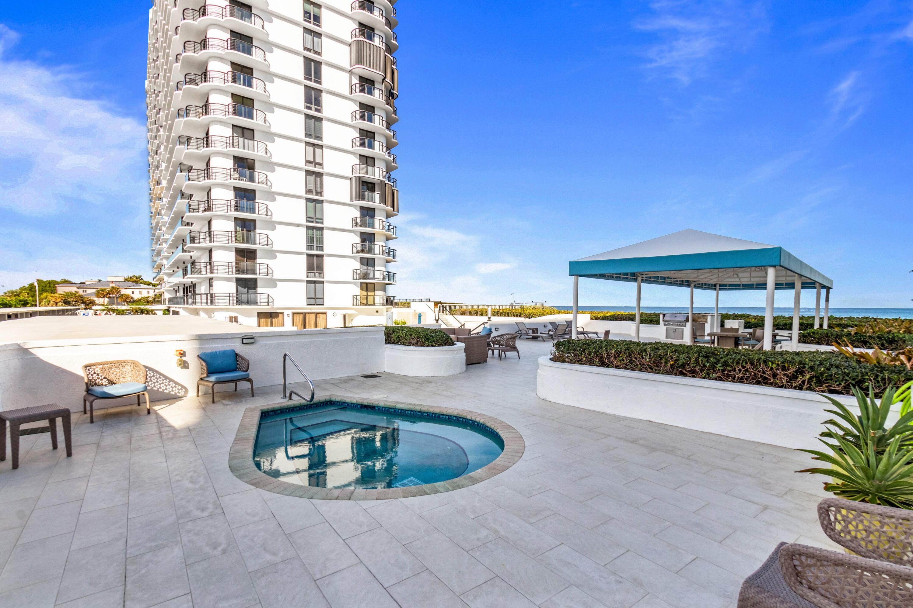 MARBELLA CONDO - Residential