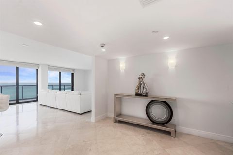 Tiny photo for 250 S Ocean 4e Boulevard #4-e, Boca Raton, FL 33432 (MLS # R11049524)