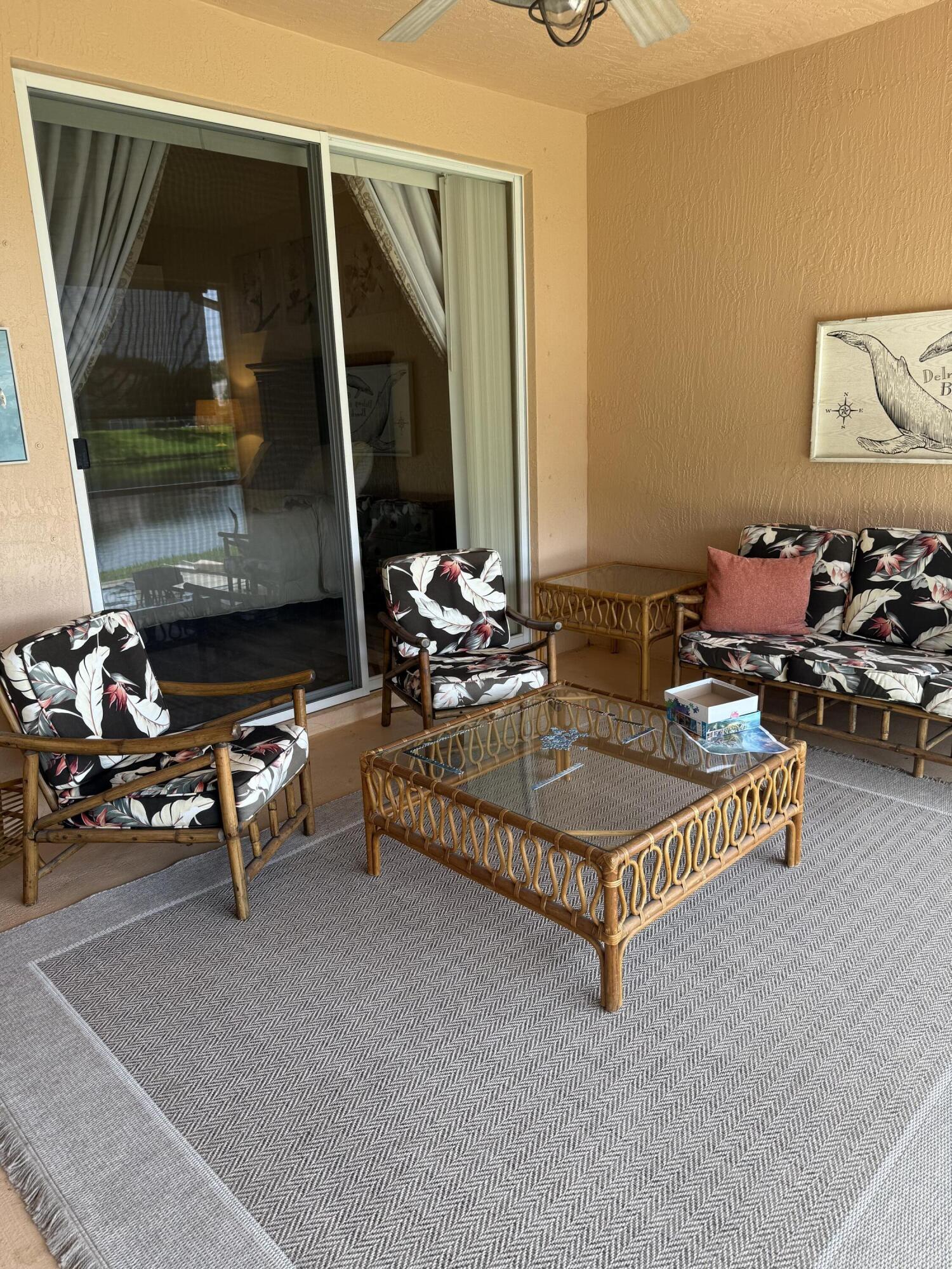 CORAL TRACE - Residential Lease