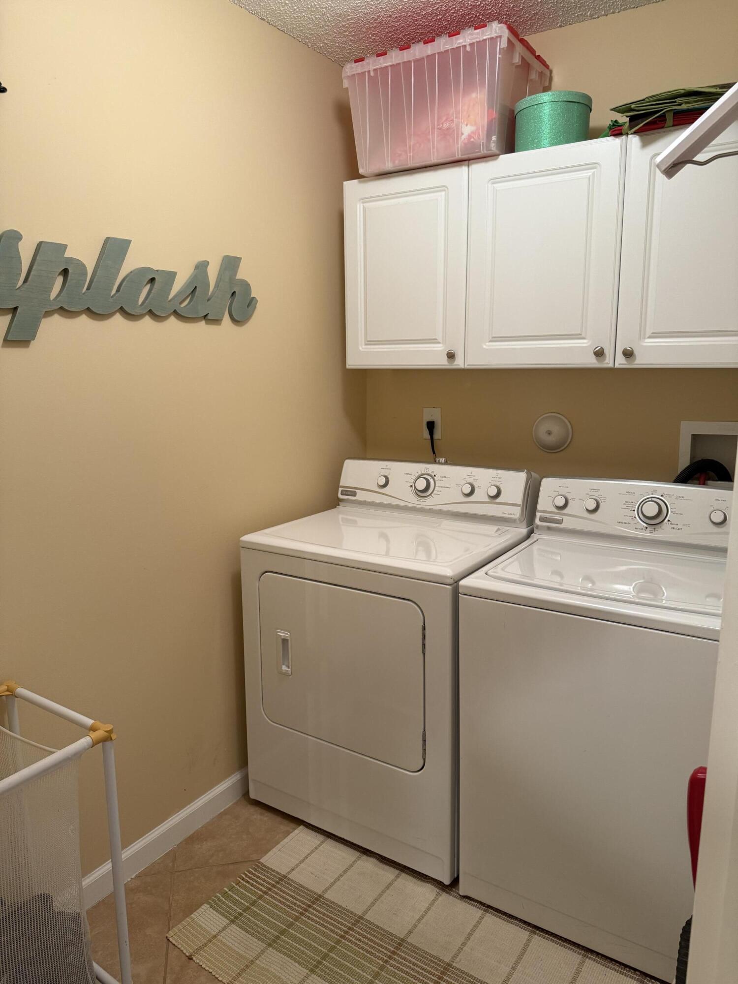 CORAL TRACE - Residential Lease