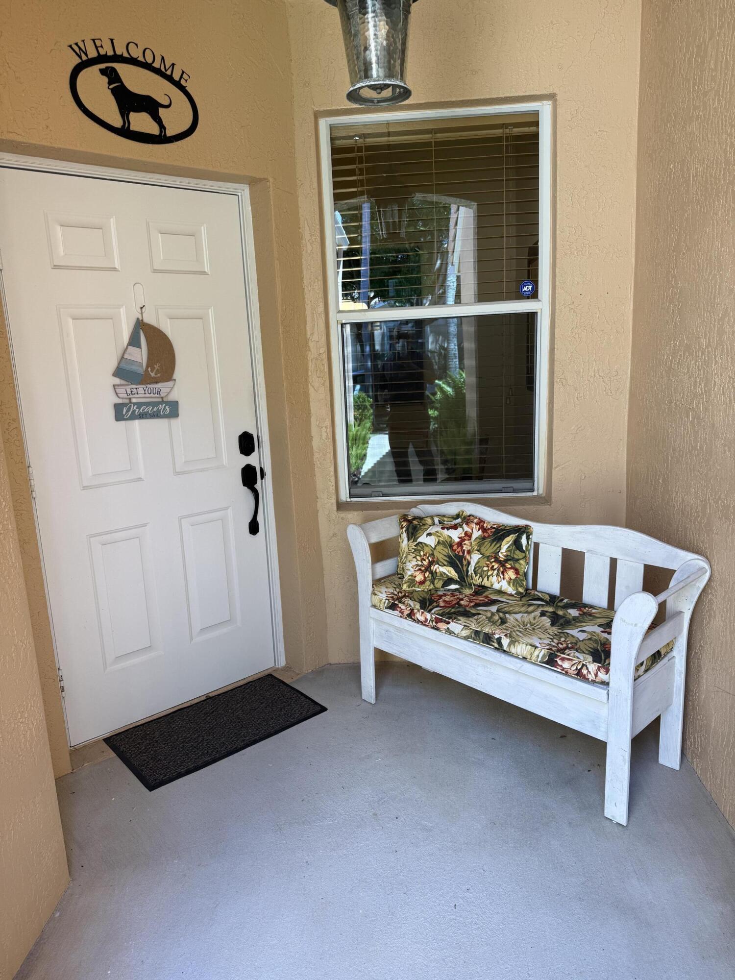 CORAL TRACE - Residential Lease