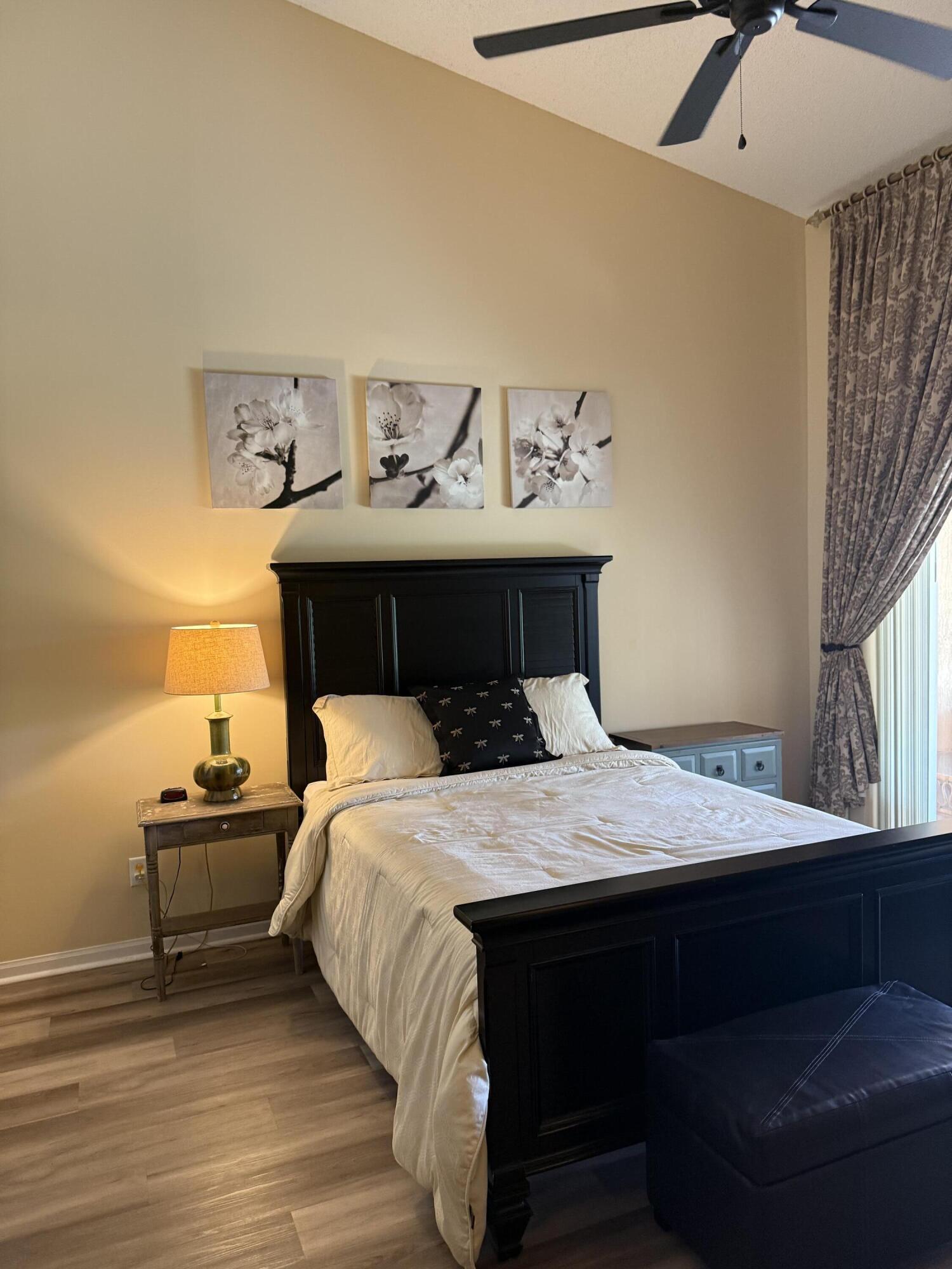 CORAL TRACE - Residential Lease