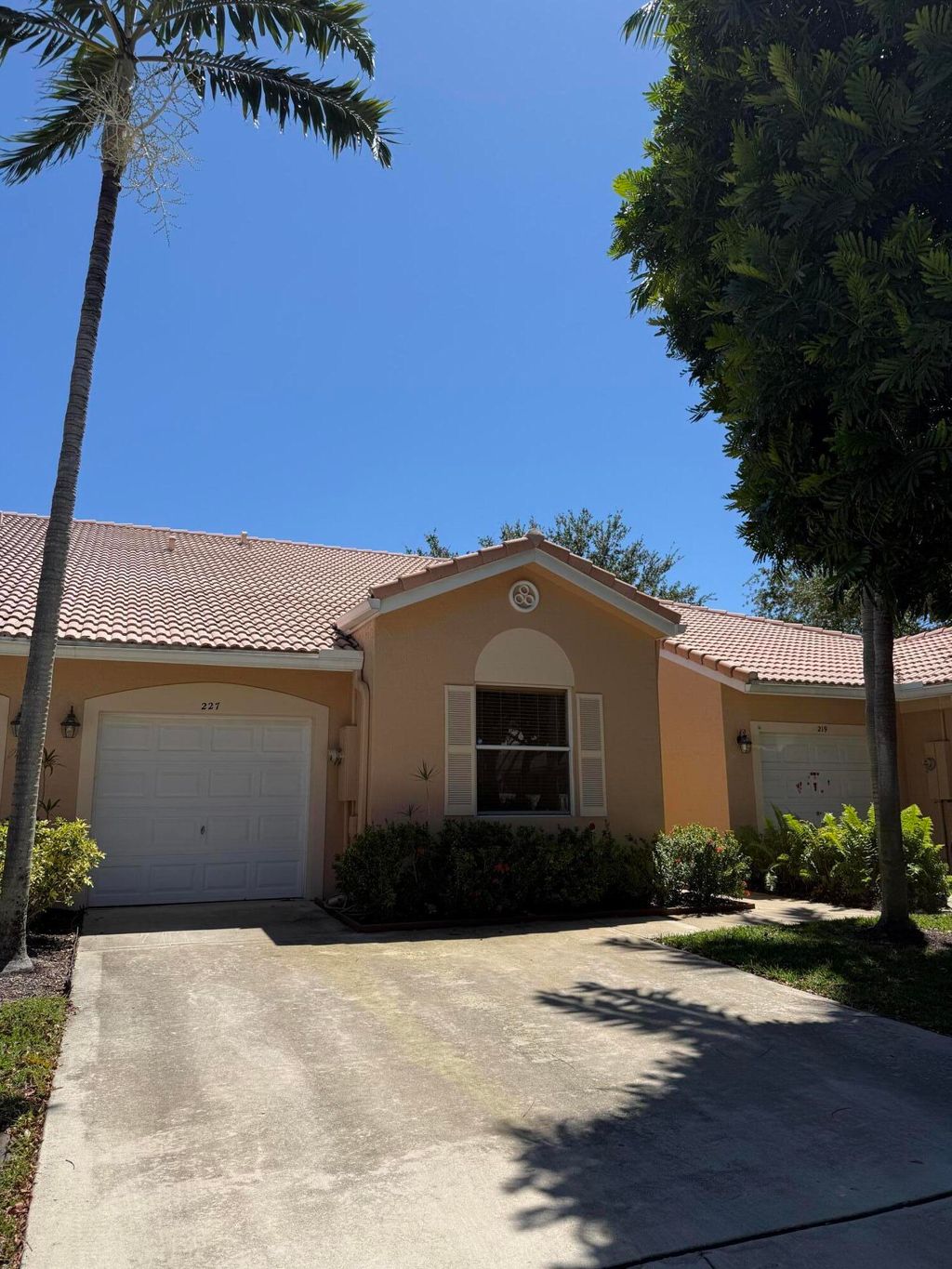 Photo of 227 Coral Trace Lane #227, Delray Beach, FL 33445 (MLS # B26006466)