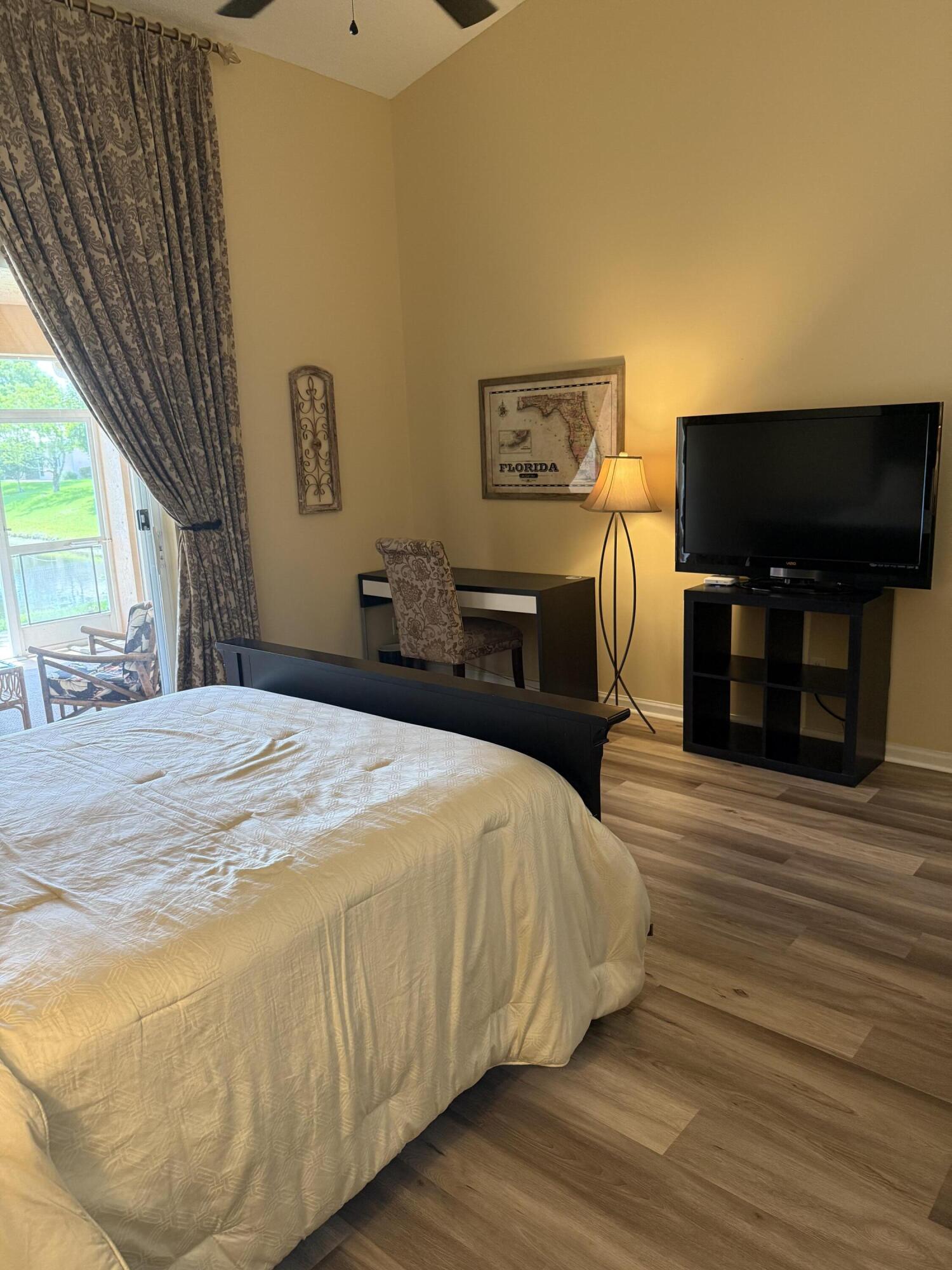 CORAL TRACE - Residential Lease