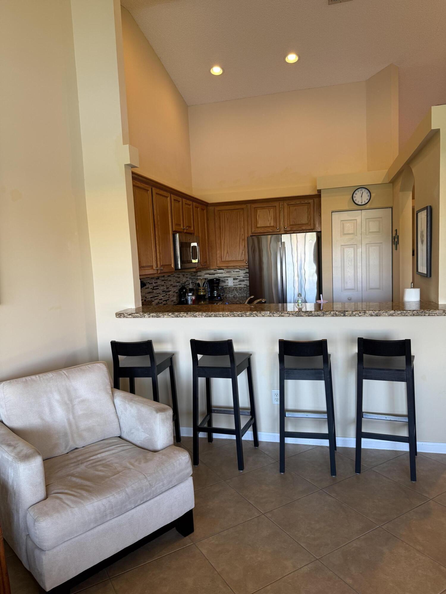 CORAL TRACE - Residential Lease