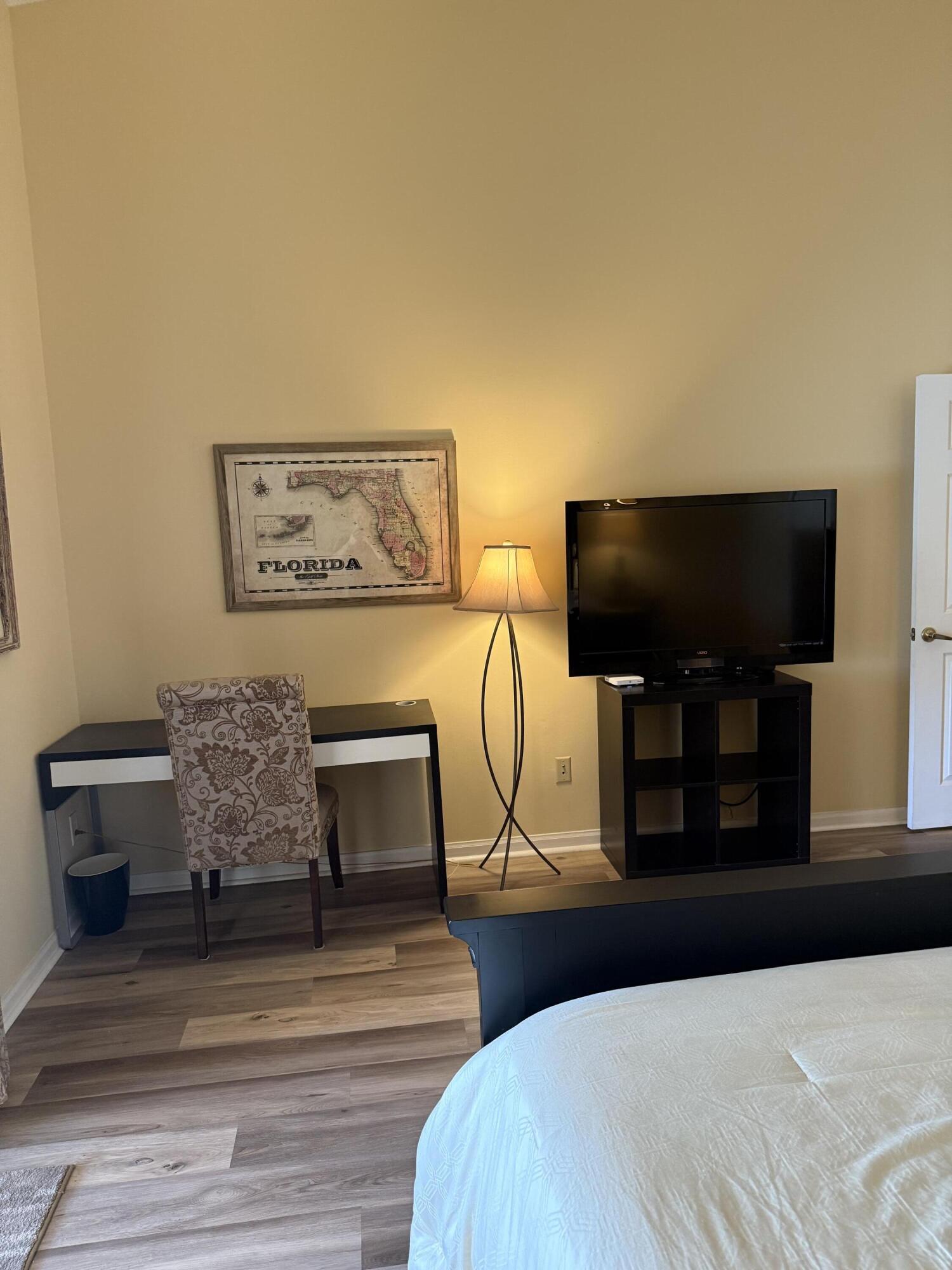 CORAL TRACE - Residential Lease