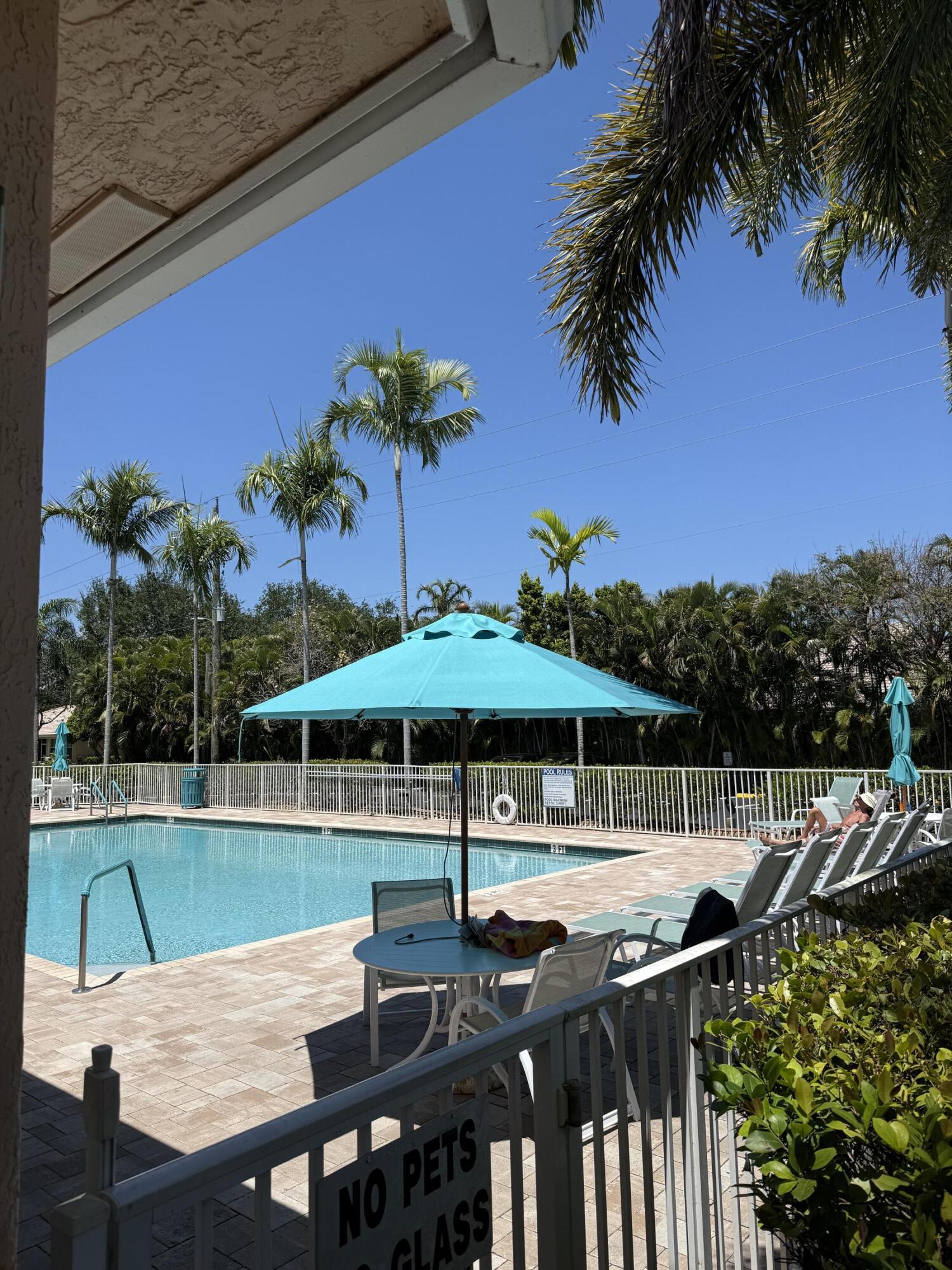 CORAL TRACE - Residential Lease