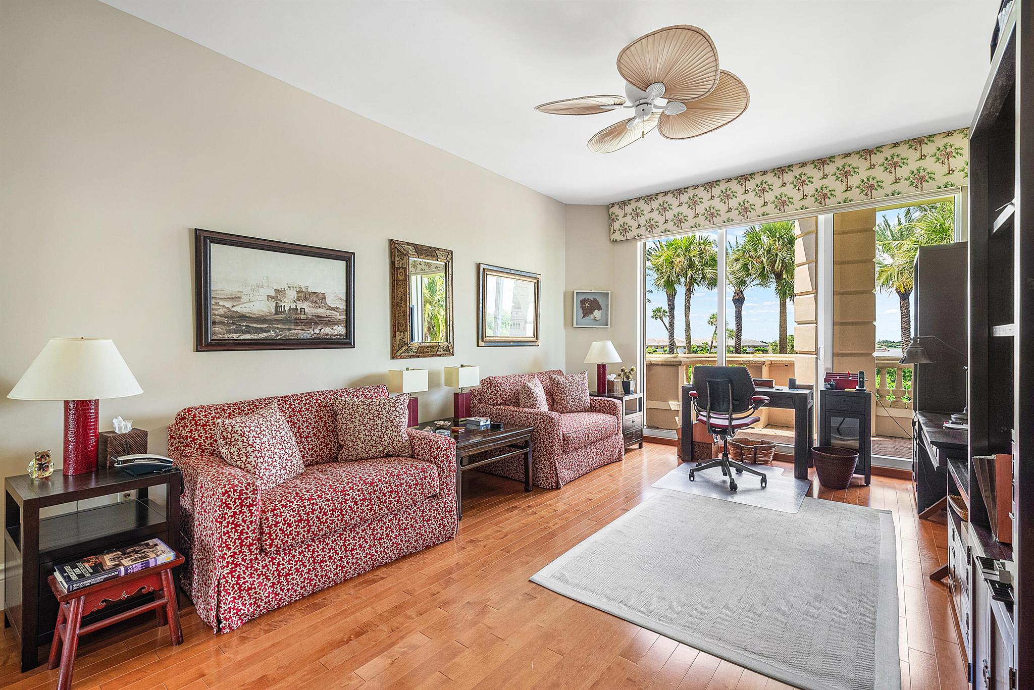 BELLARIA CONDO - Residential