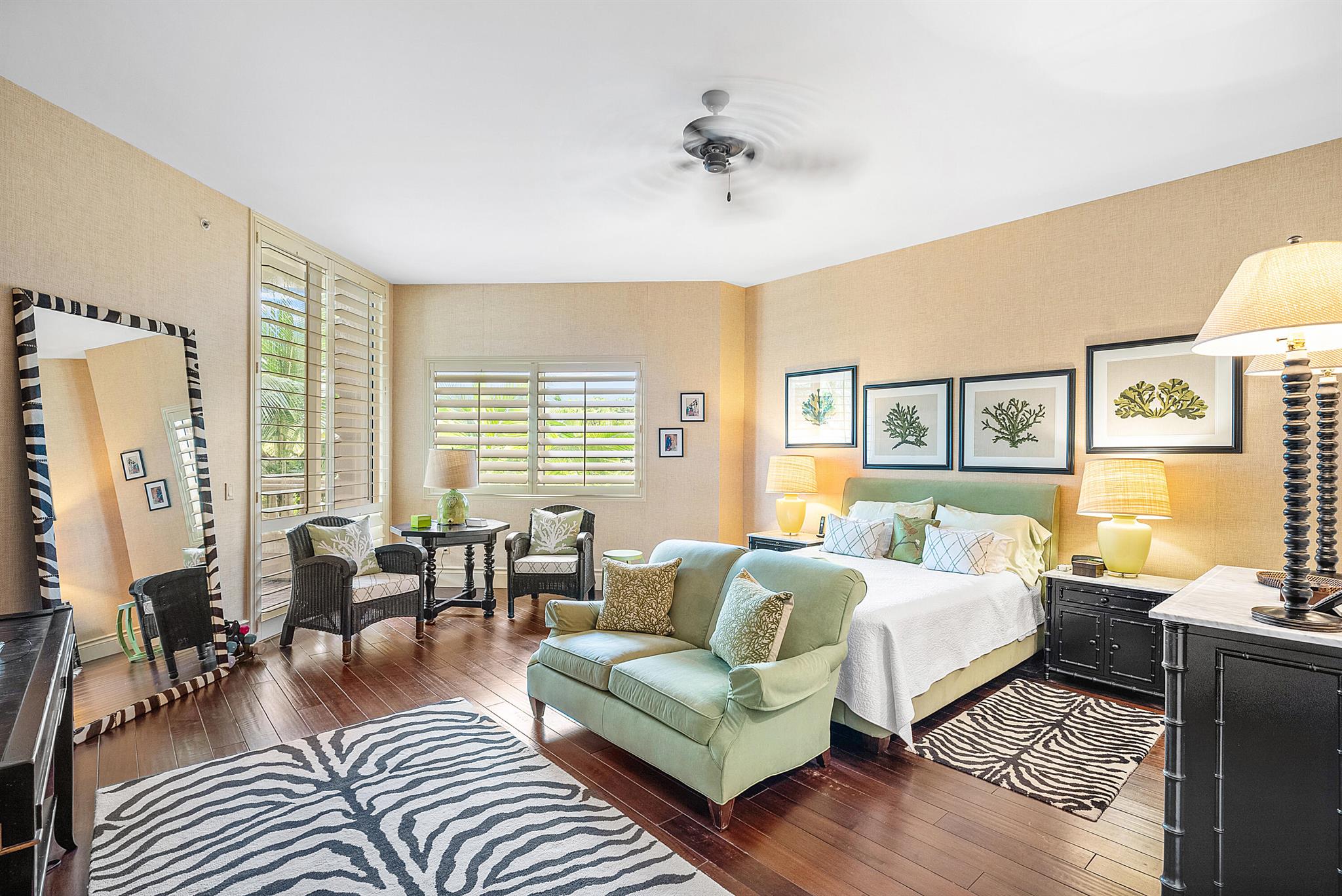 BELLARIA CONDO - Residential
