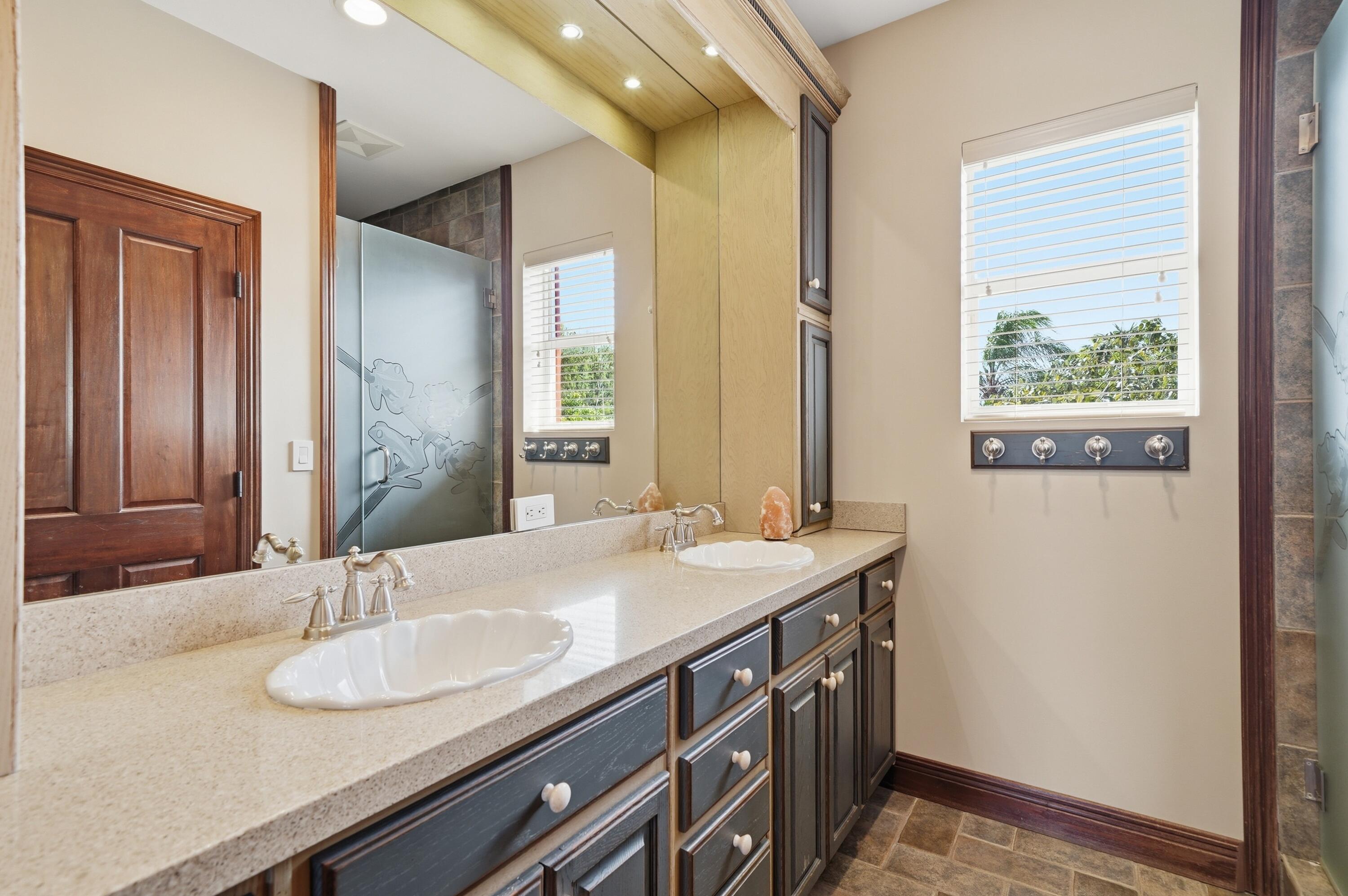 DAVIS ISLES - Residential